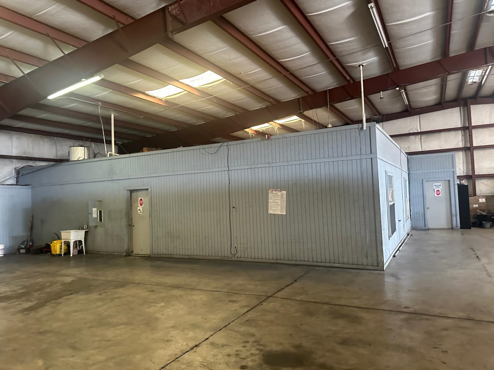 14202 Business Ave Property Photo 13