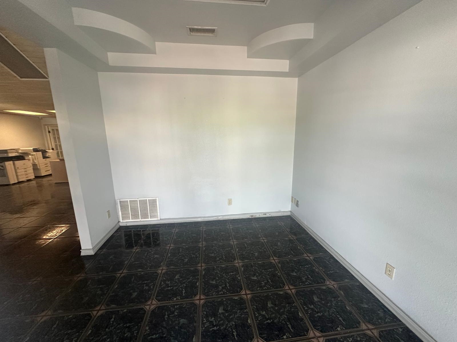 14202 Business Ave Property Photo 18