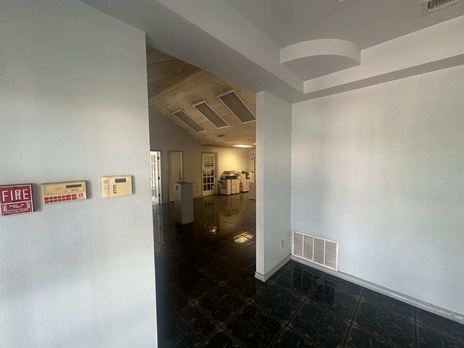 14202 Business Ave Property Photo 19