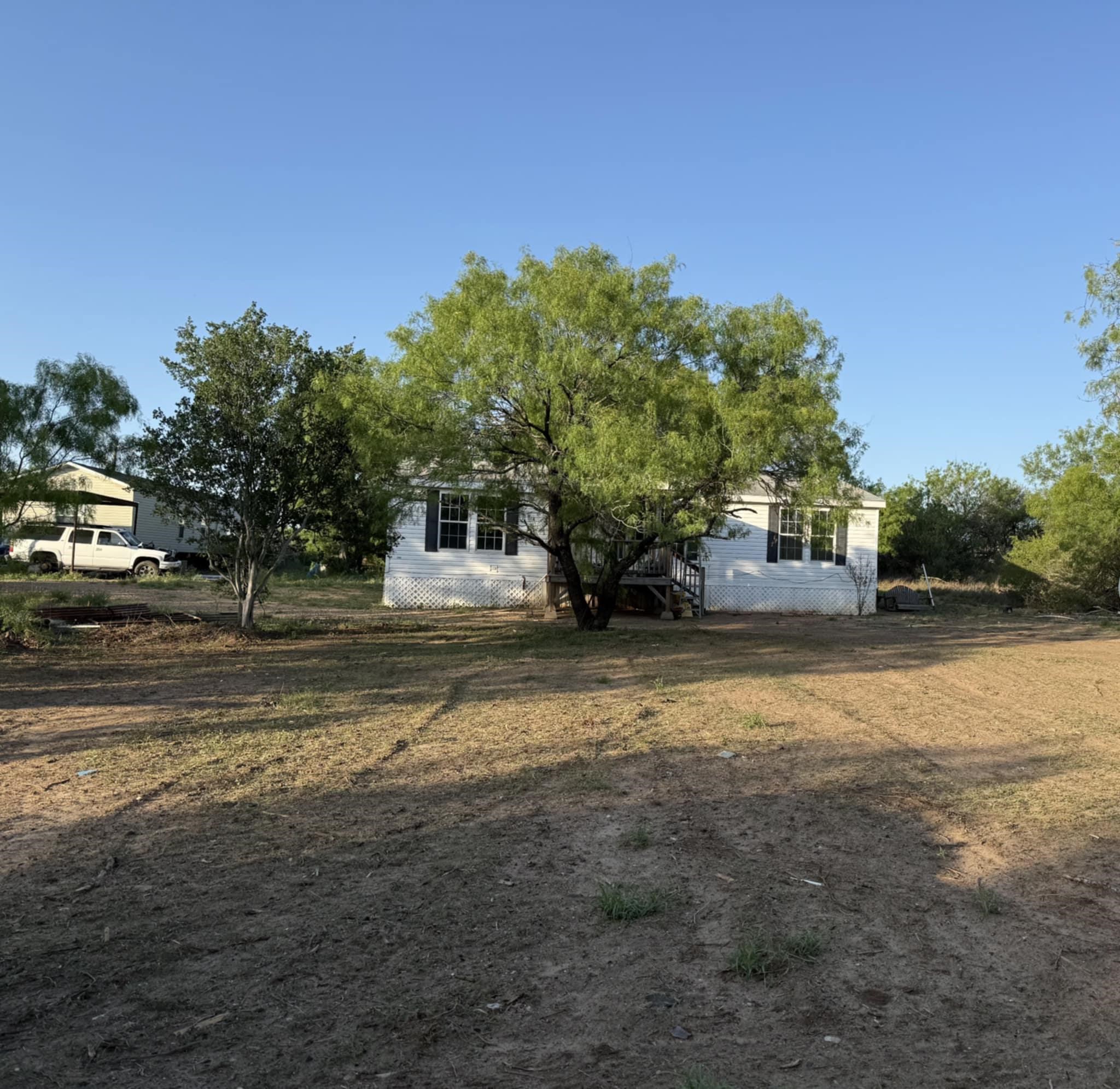 692 Wilson St. Property Photo 1