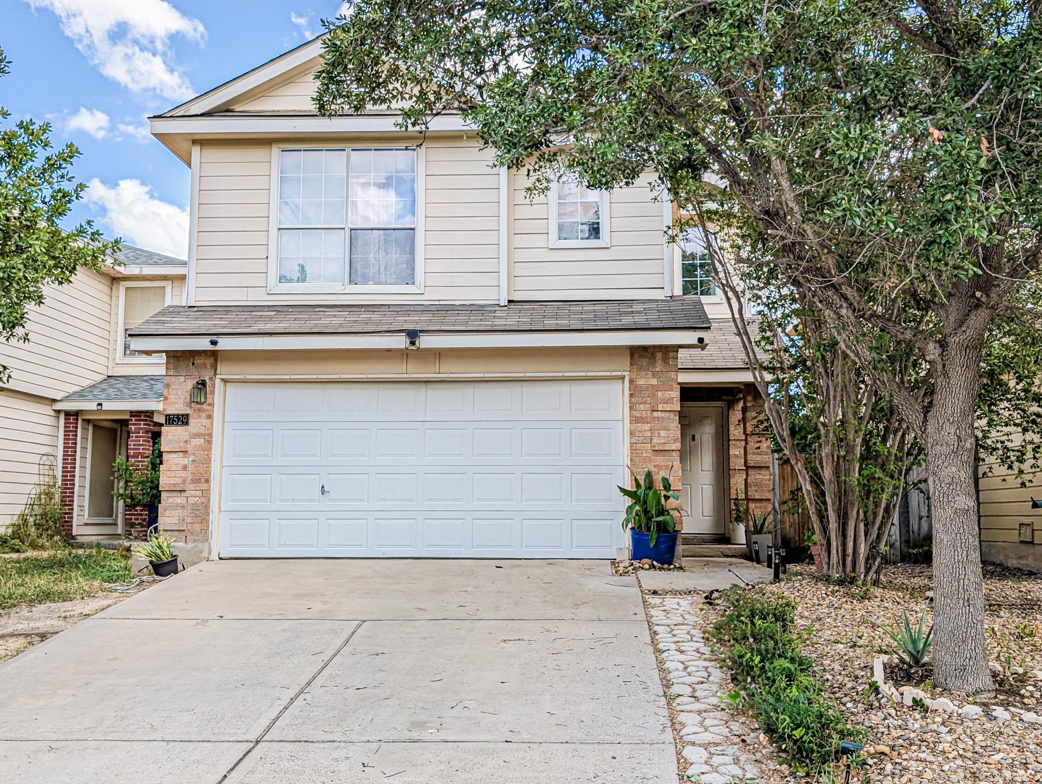 17529 Rock Port Rd Property Photo 1