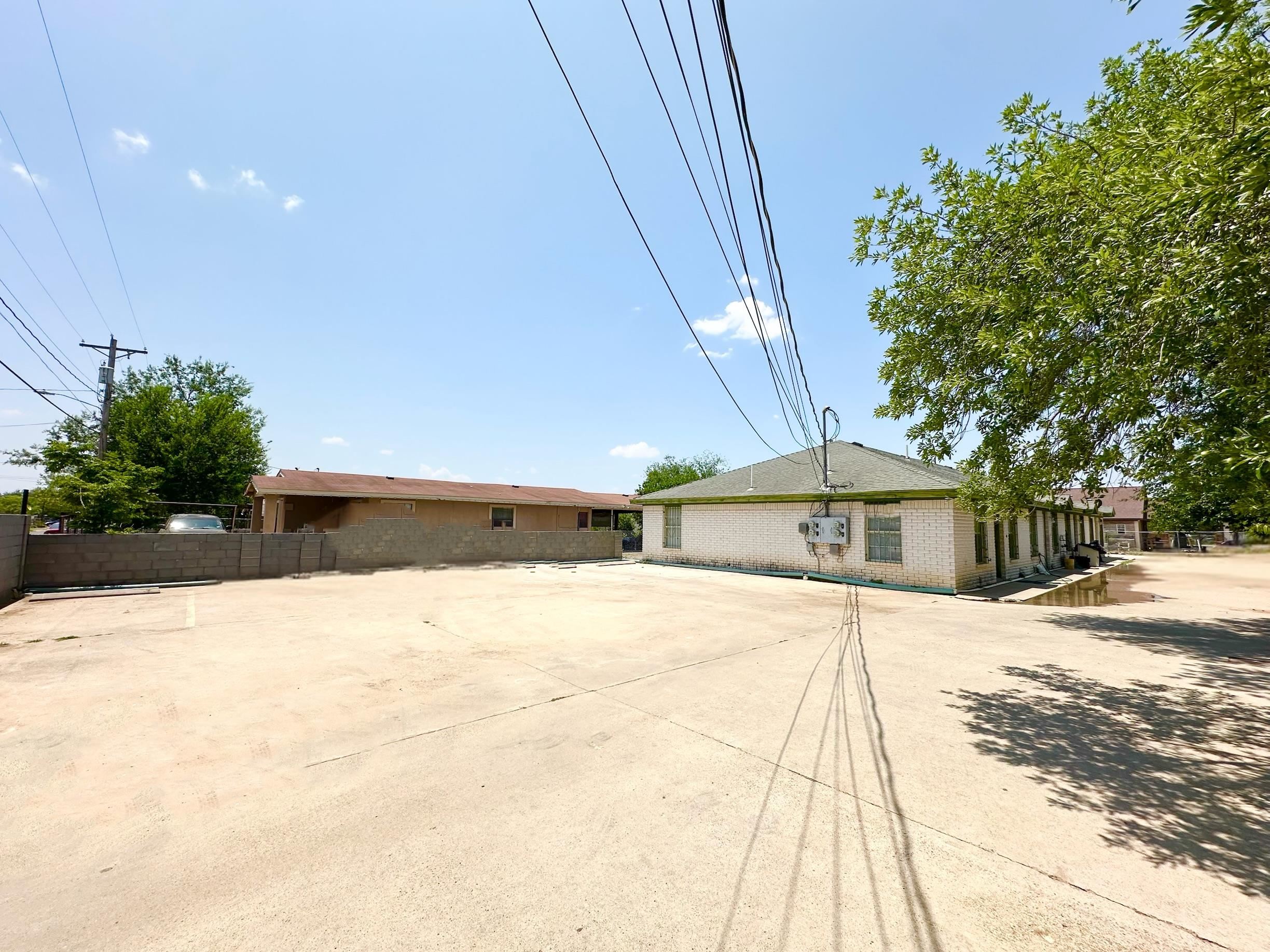 1446 E Orquidia Ln Property Photo 1