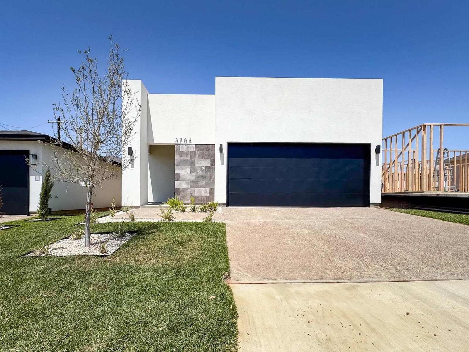 3704 Yoyis St. Property Photo 1
