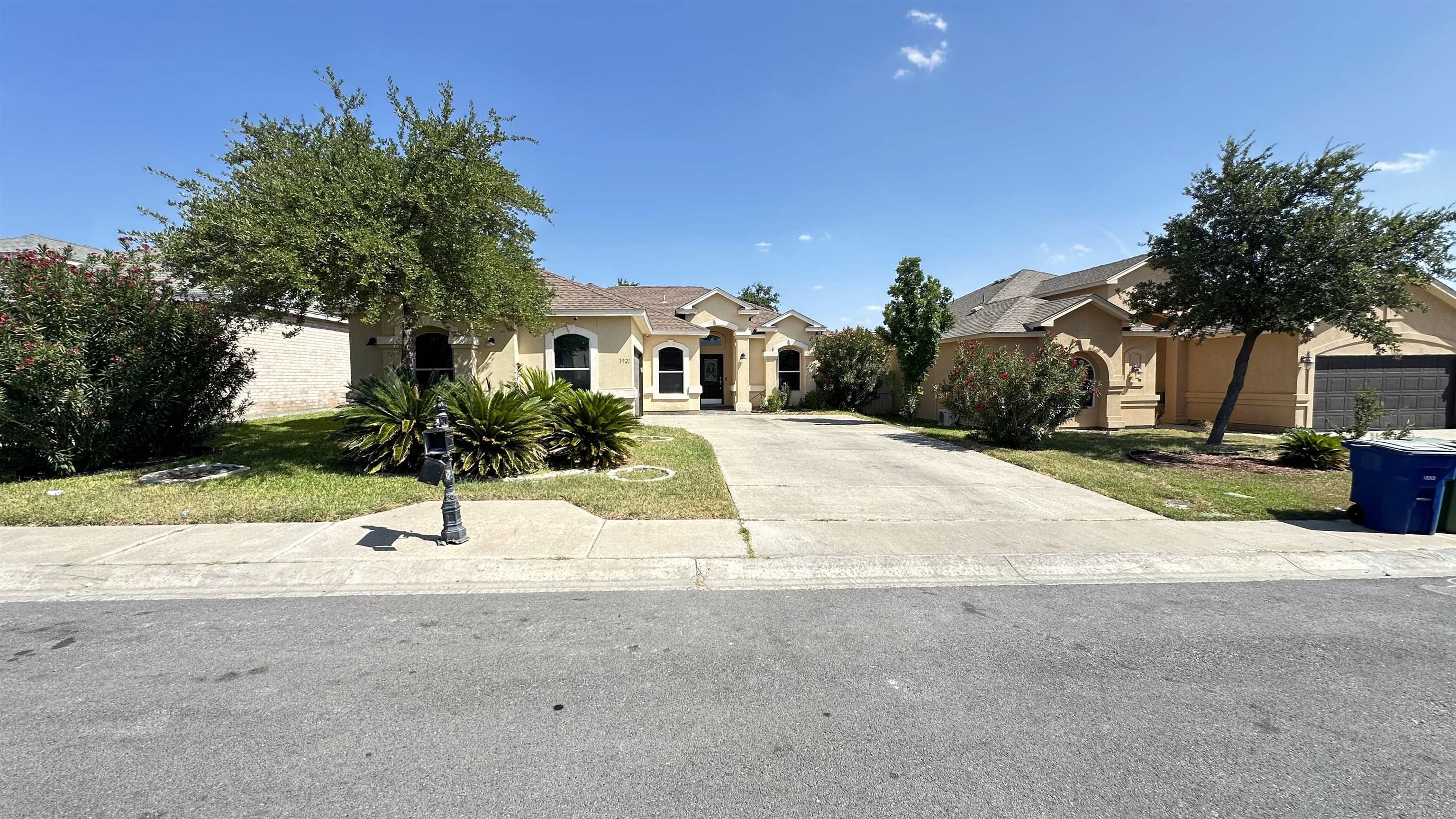 3921 Aidin St Property Photo 1