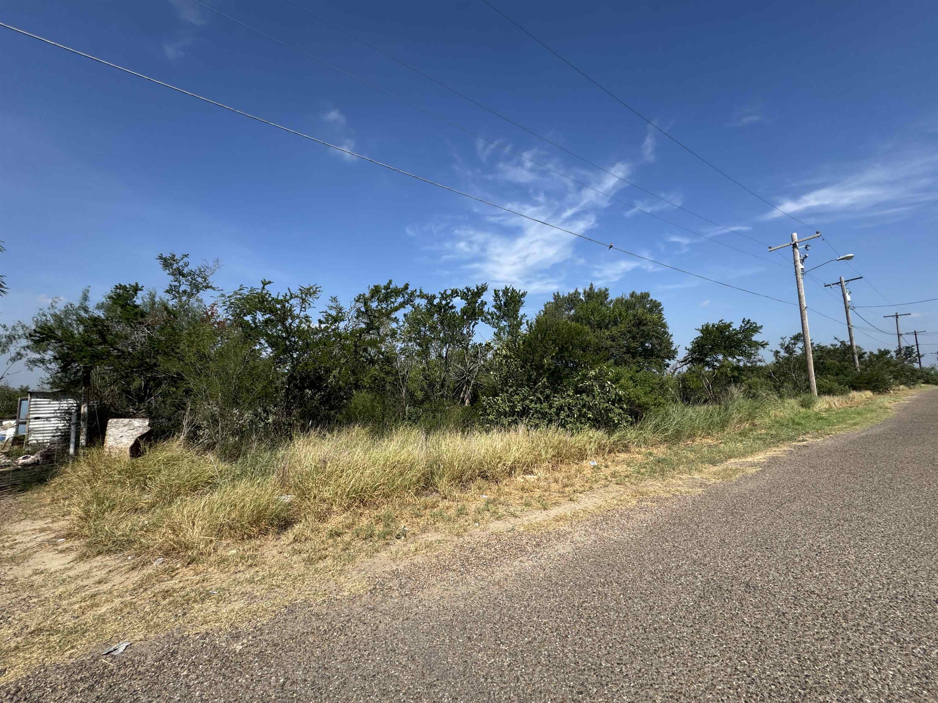 5227 Vicki Ln Property Photo 1