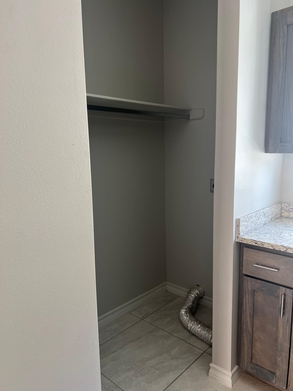 1201 Gage Ave G80 Property Photo 5