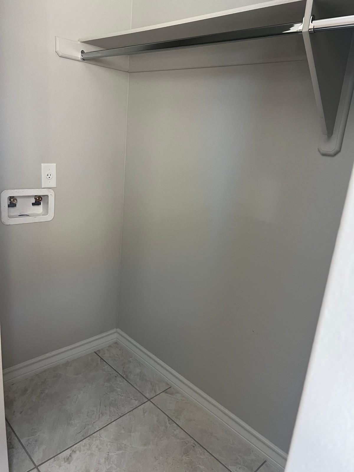 1201 Gage Ave G80 Property Photo 10