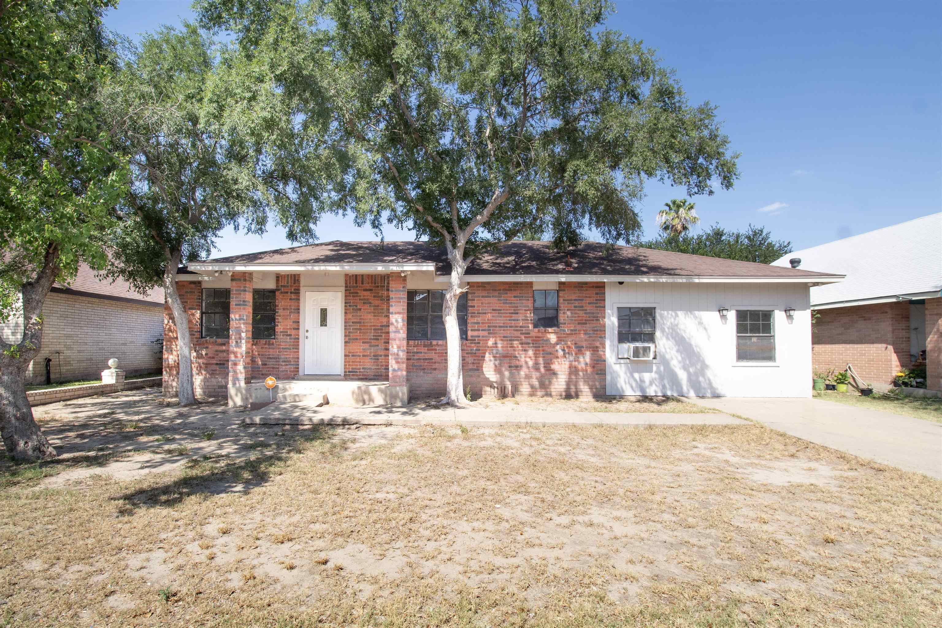 107 St Pierre Ln