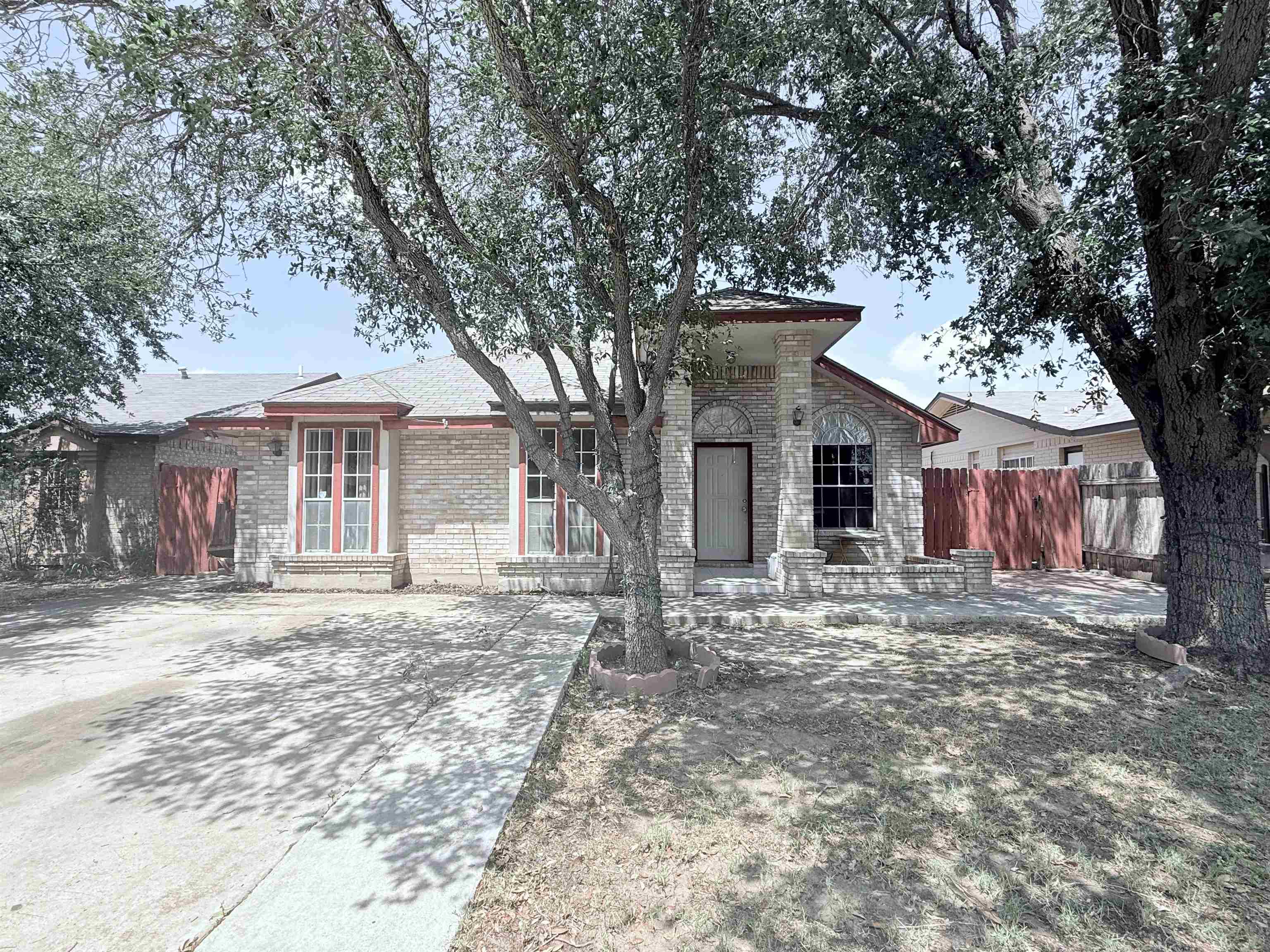9635 White Wing Lp Property Photo 1