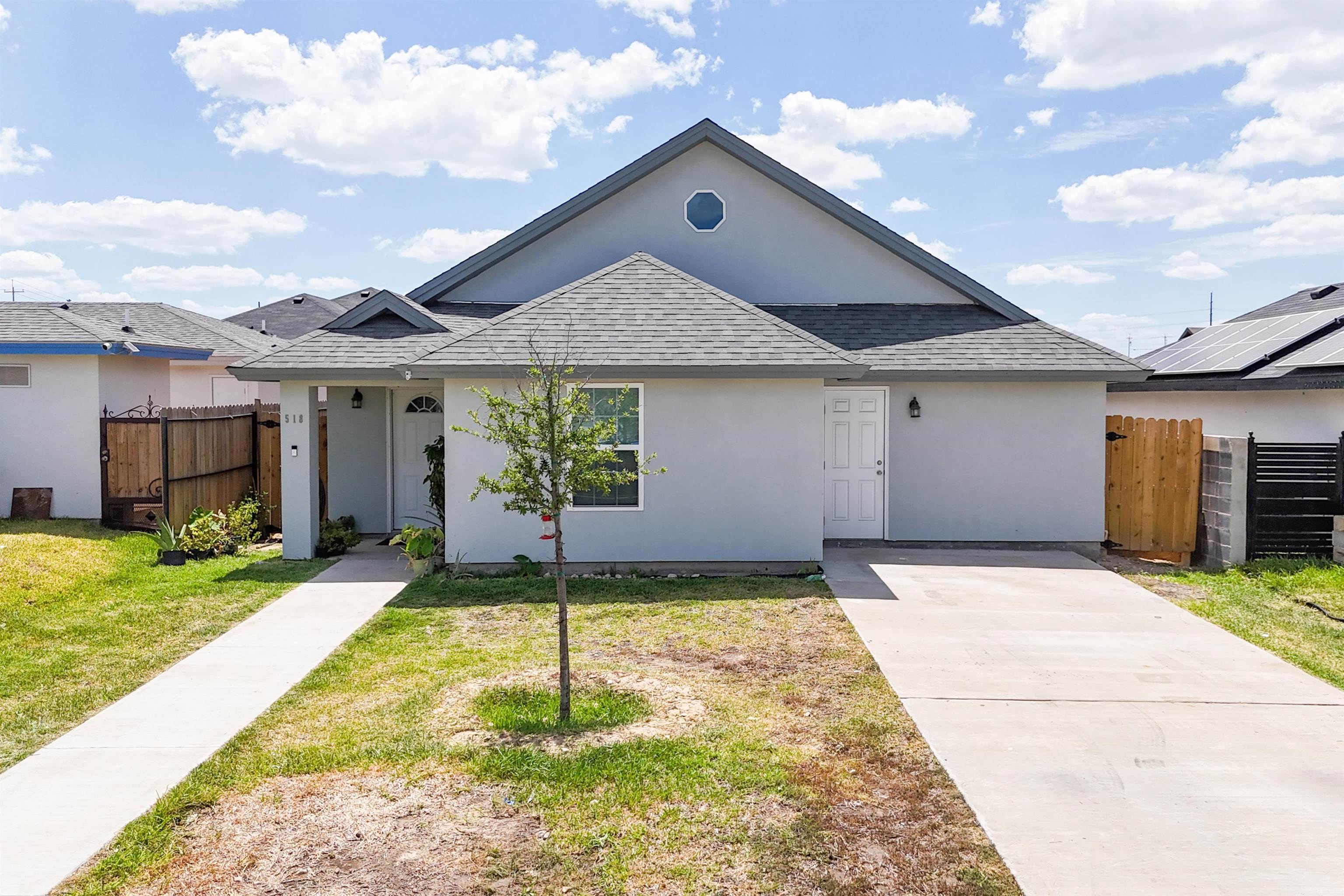 Undefined Property Photo 1