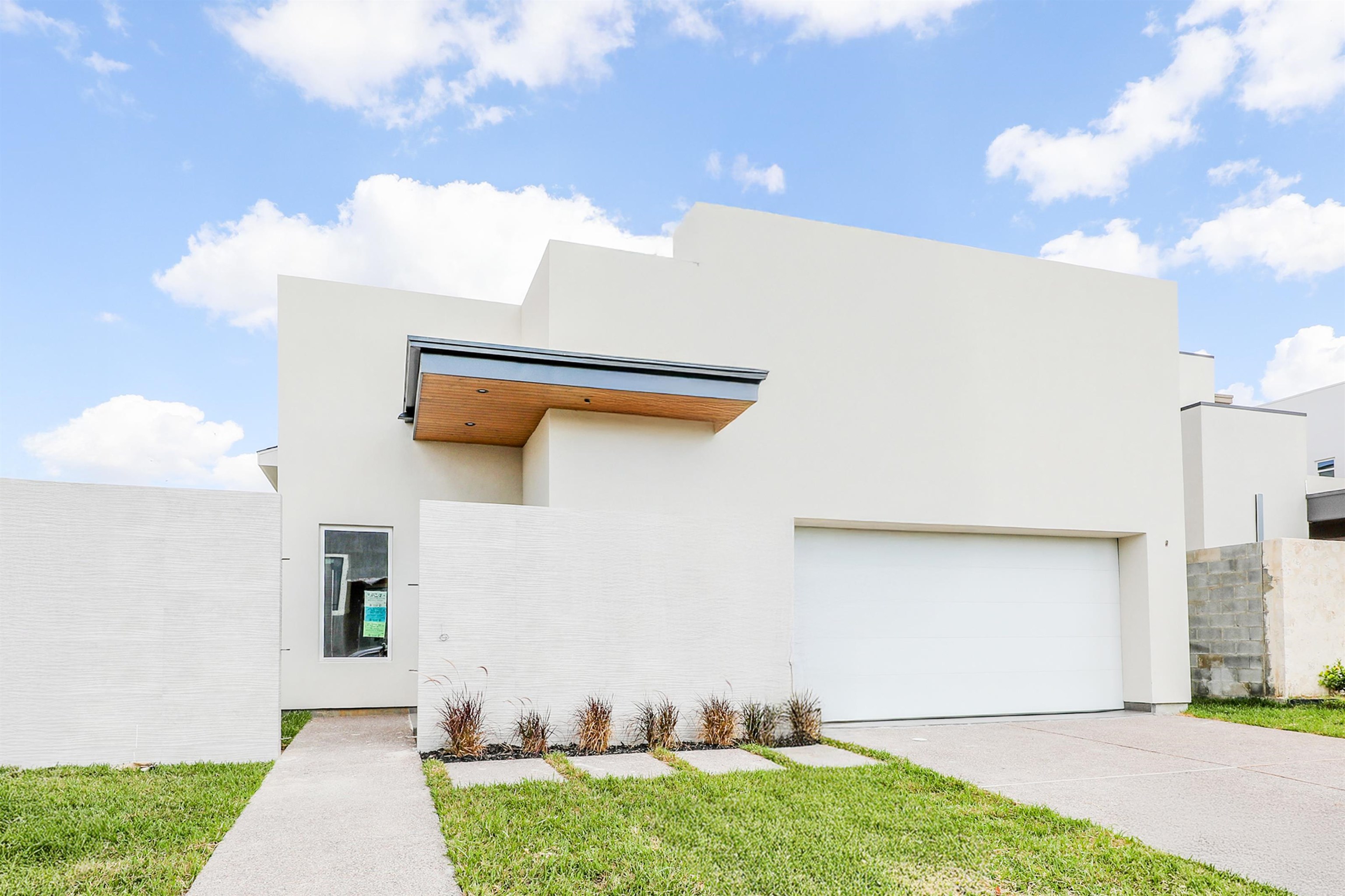 526 Journey Loop Property Photo 1