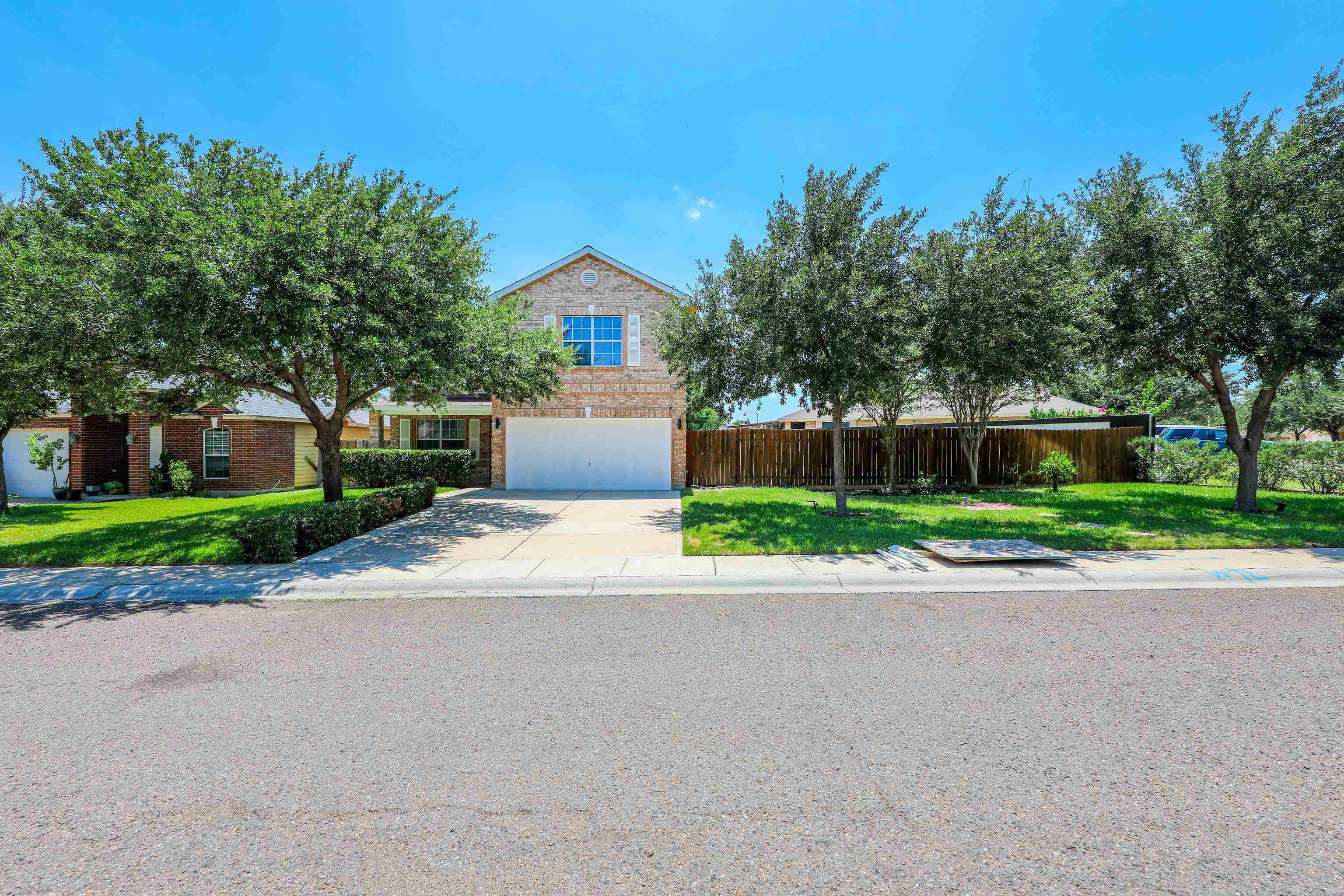 12102 Entrada Lp Property Photo 1