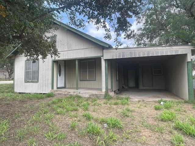 502 E Linar St Property Photo 1
