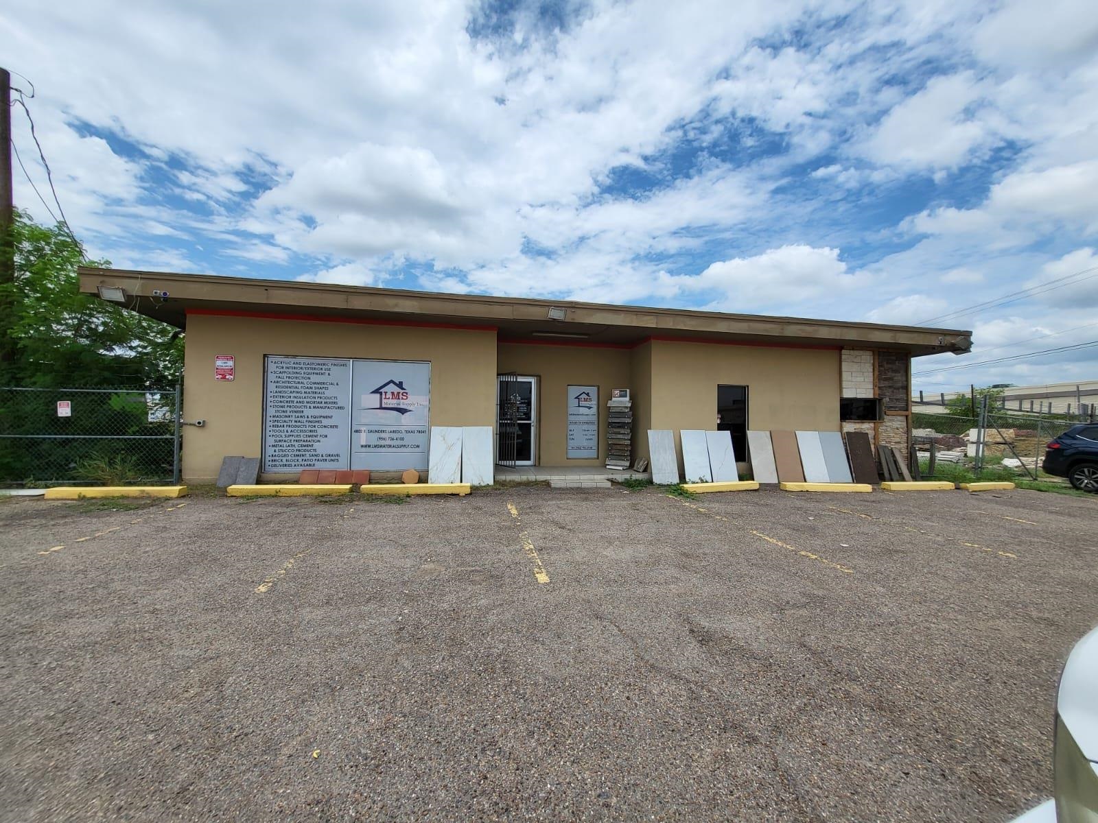 4910 E Saunders St Property Photo 1