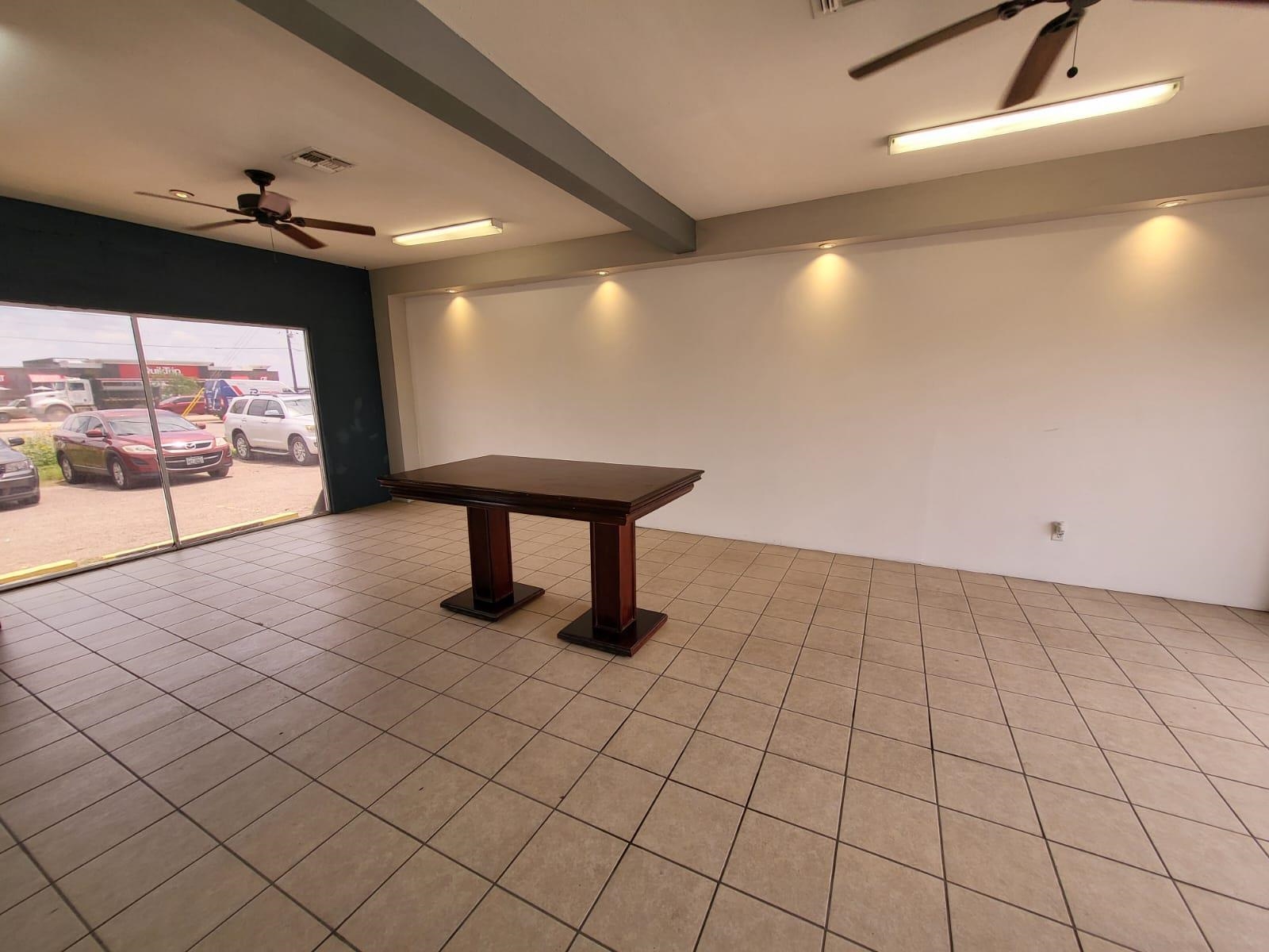 4910 E Saunders St Property Photo 5