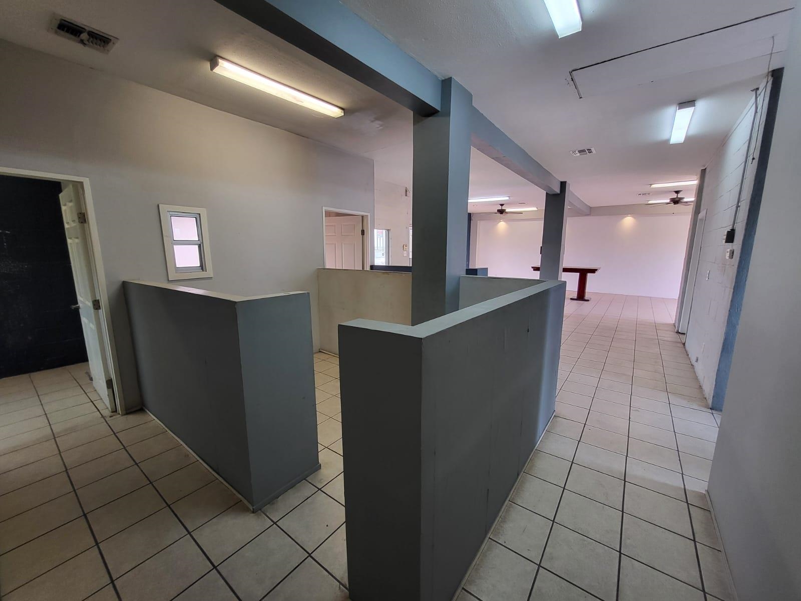 4910 E Saunders St Property Photo 8