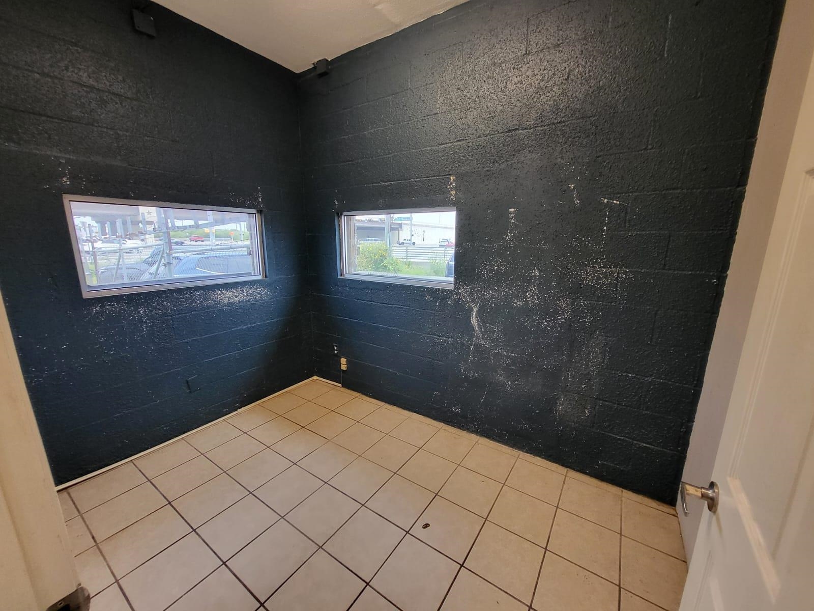 4910 E Saunders St Property Photo 10