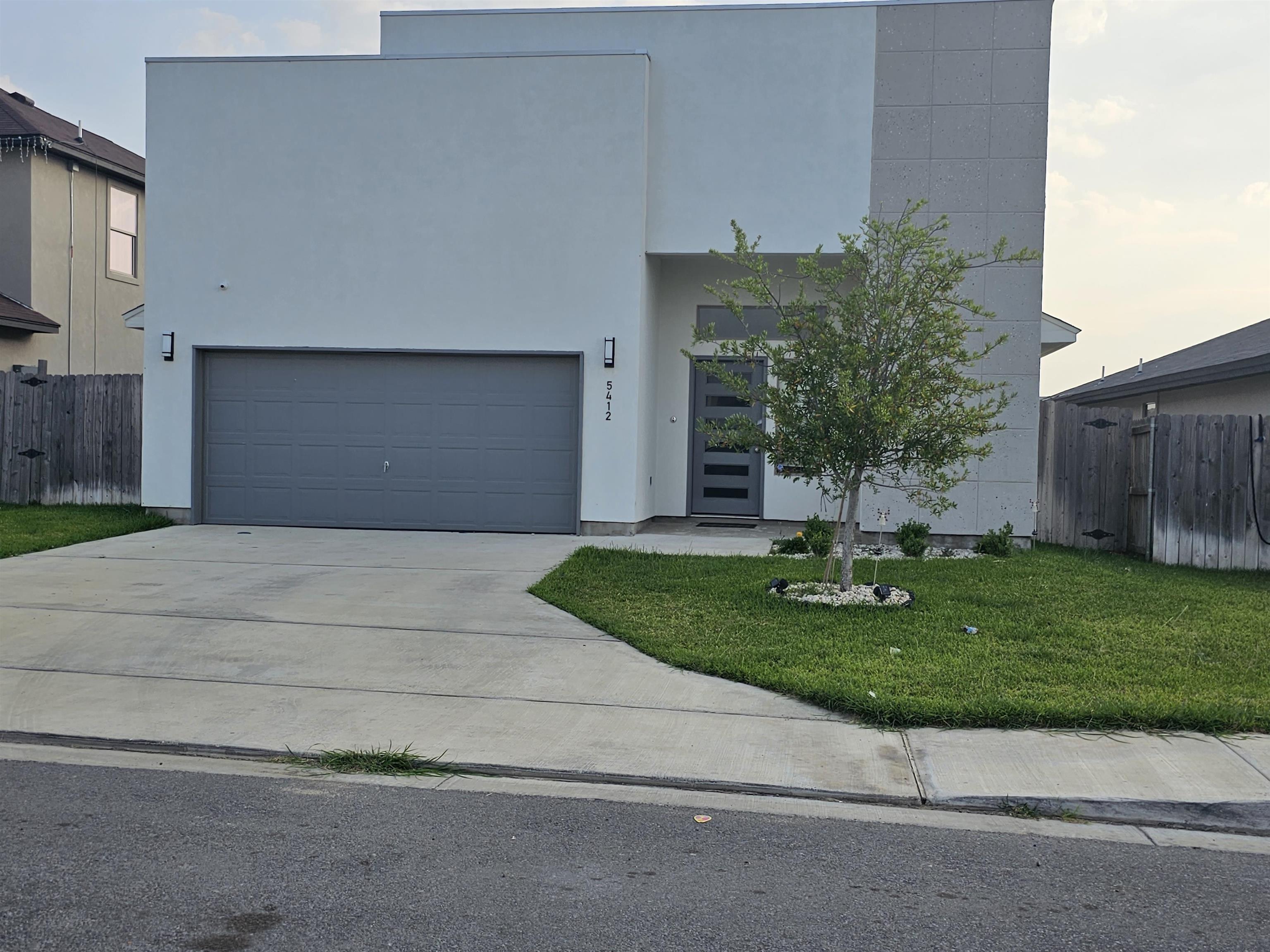 5412 Capilla St. Property Photo 1