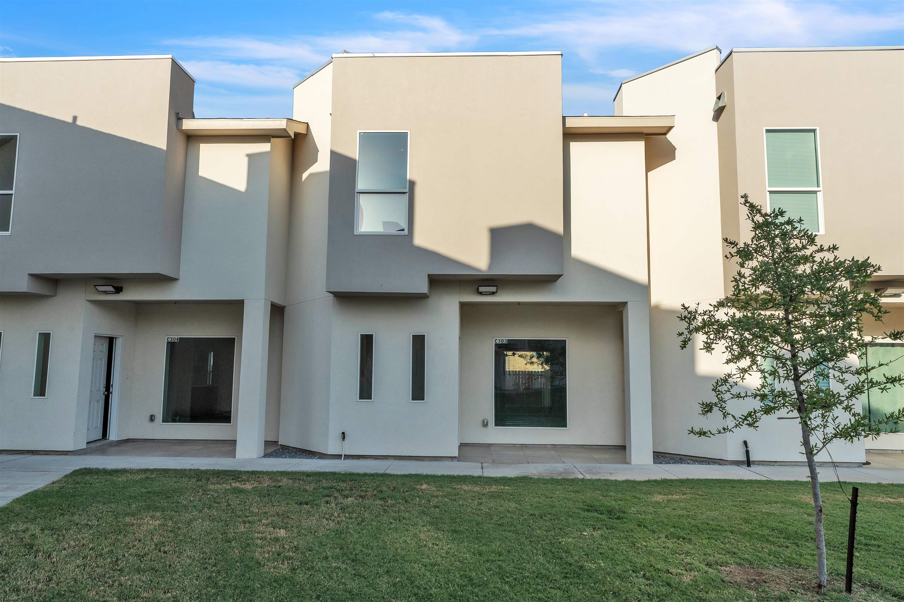 504 Gale Ct C303 Property Photo 1