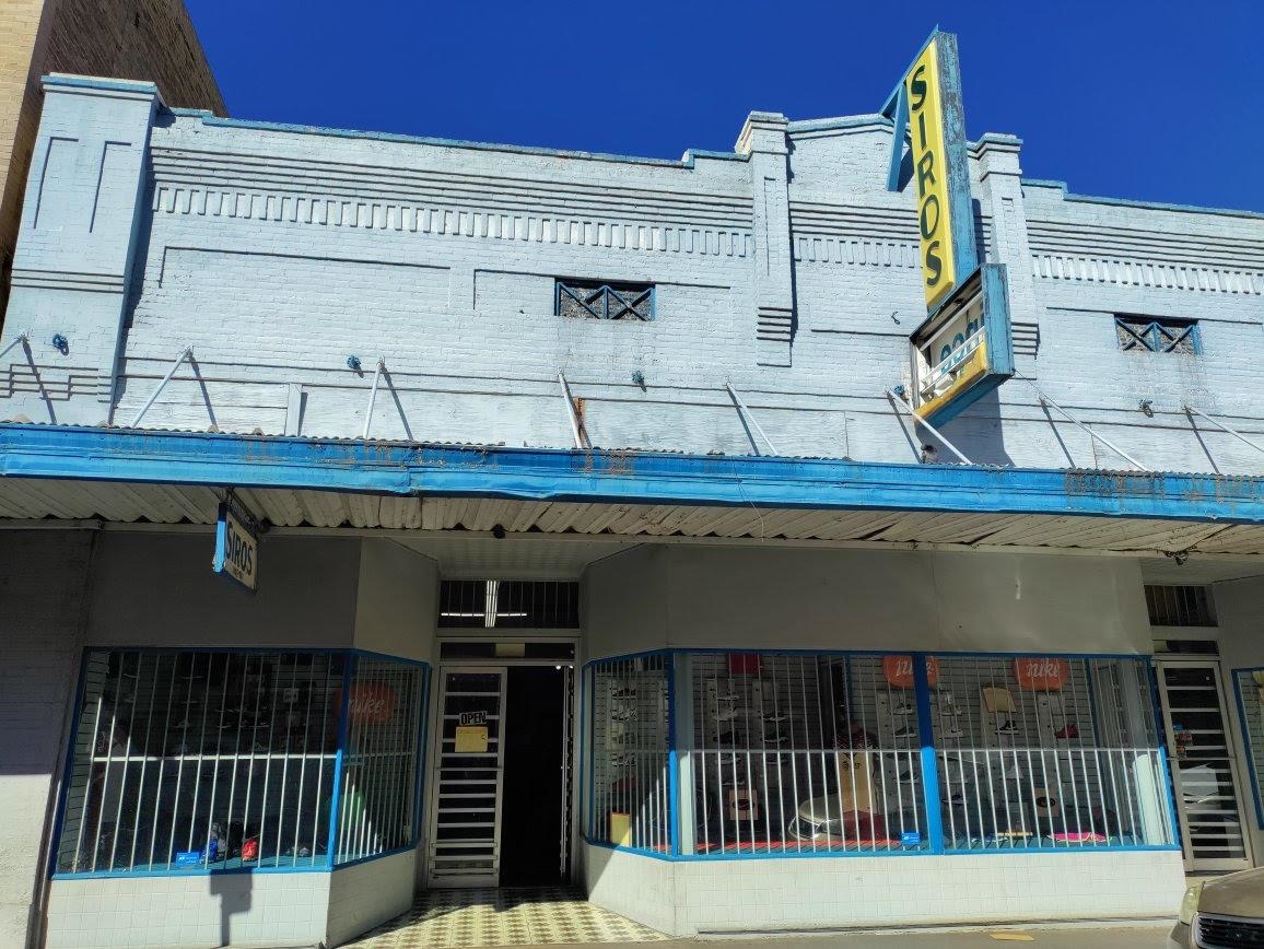 1112 Hidalgo St Property Photo 1