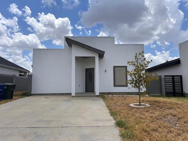 1615 Doctora Eve Perez Ln Property Photo 1