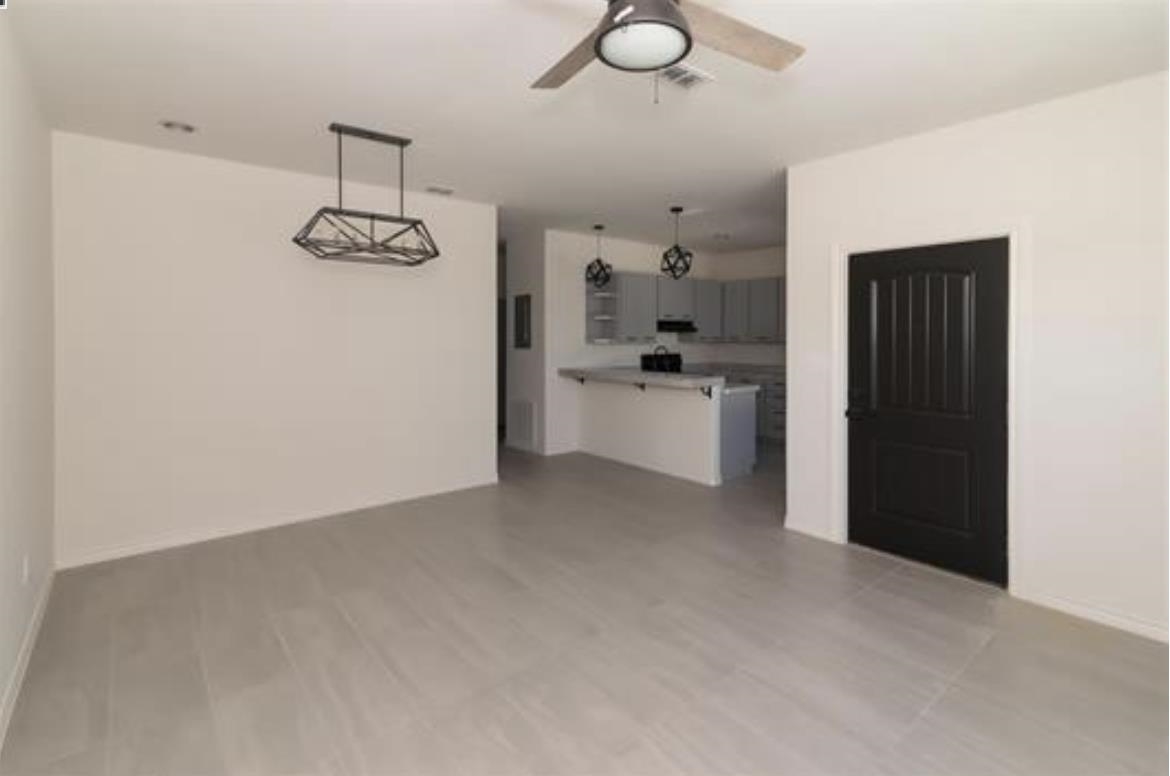 7608 Rocio Dr 11 Property Photo 2