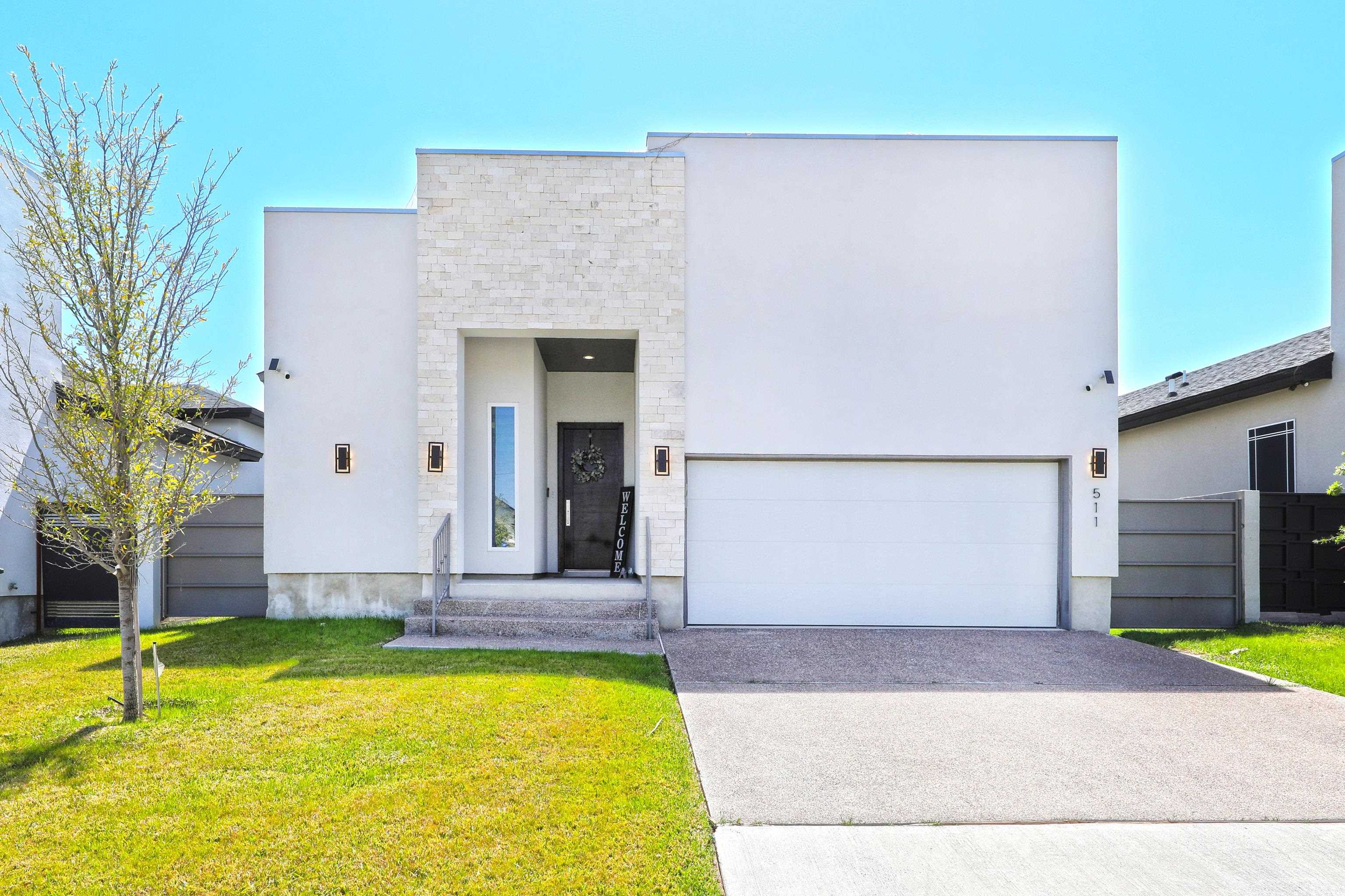 511 Prado Dr Property Photo 1