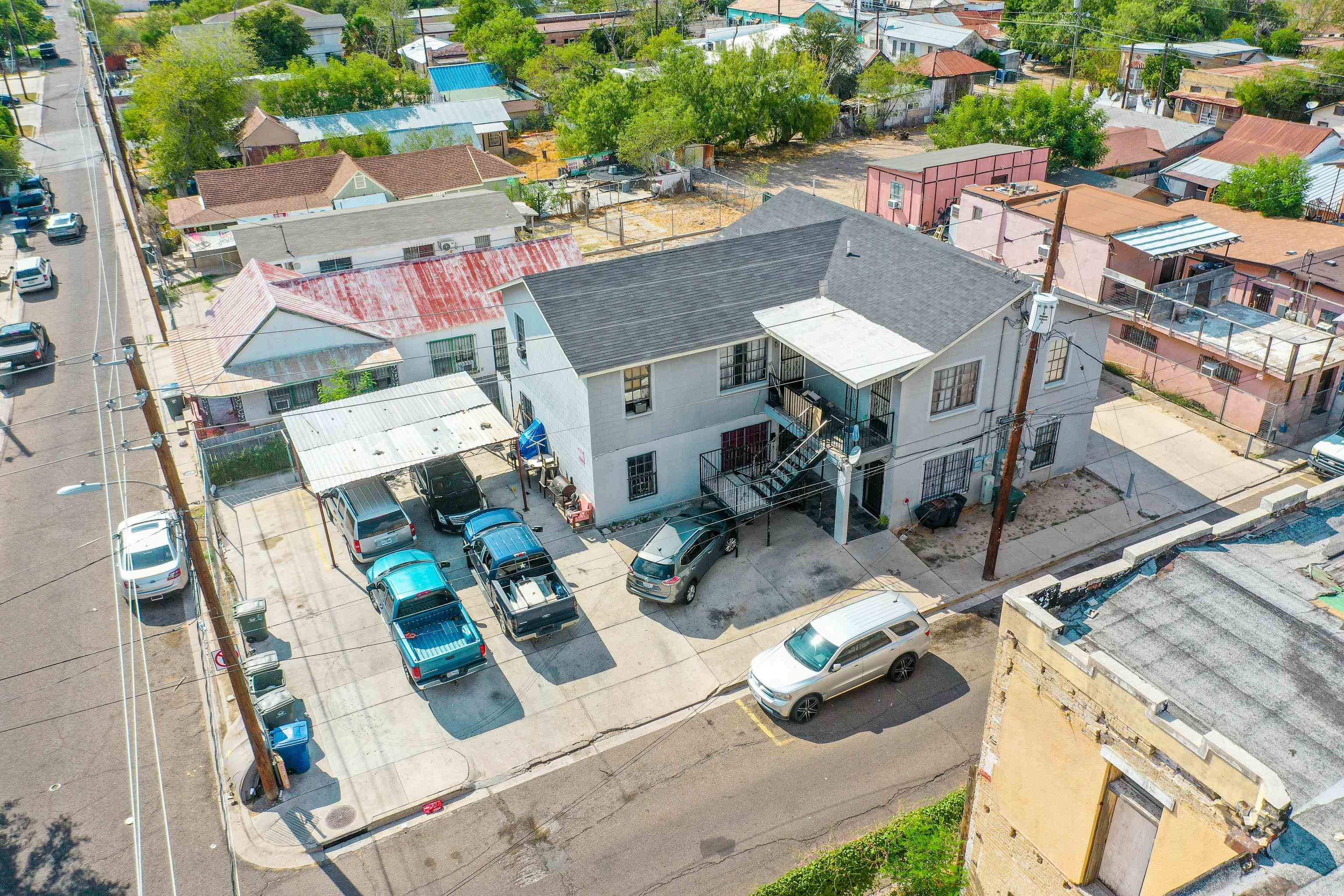 1702 Iturbide St Property Photo 4