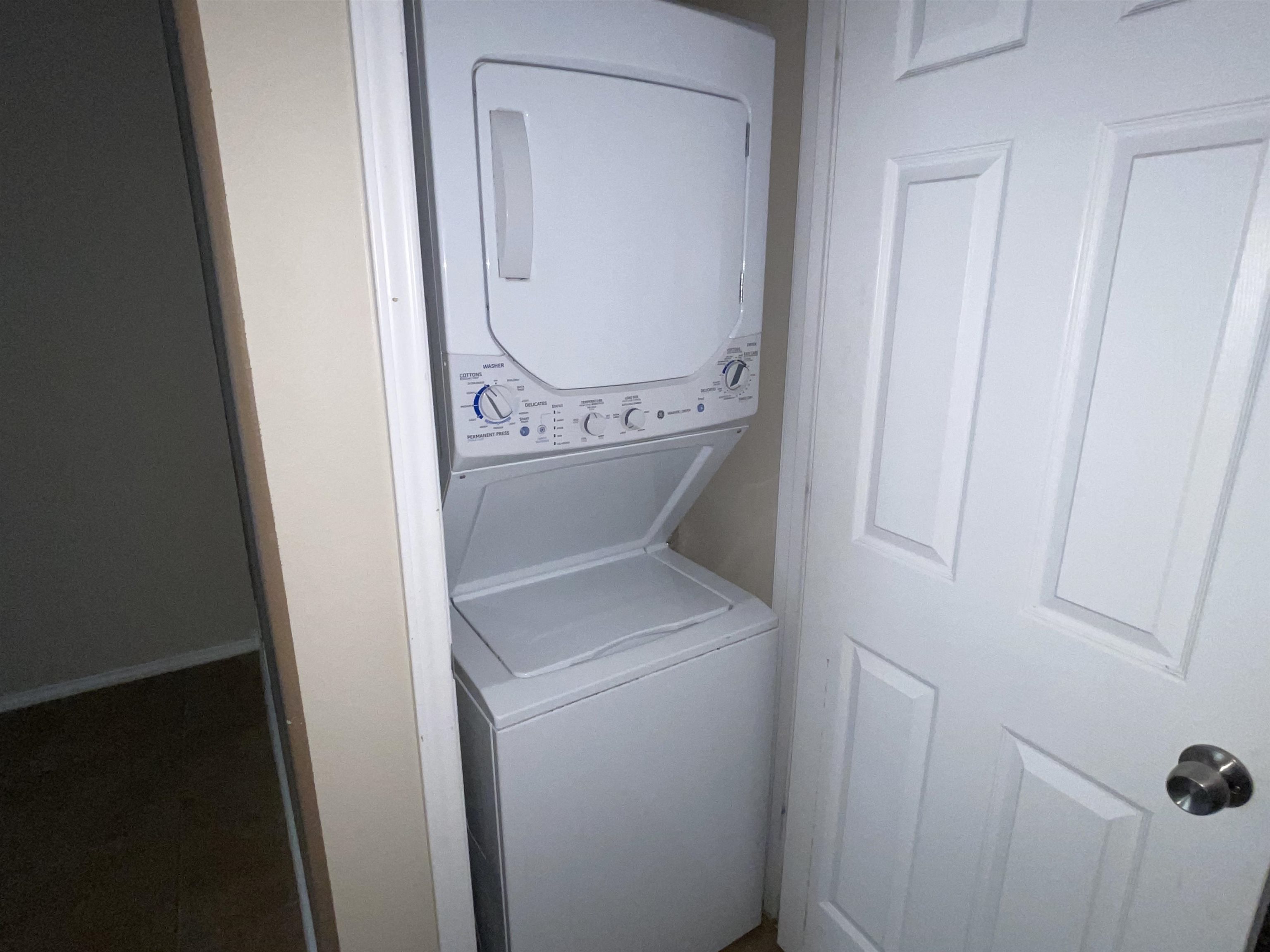 5402 Marcella Ave #103a Property Photo 9
