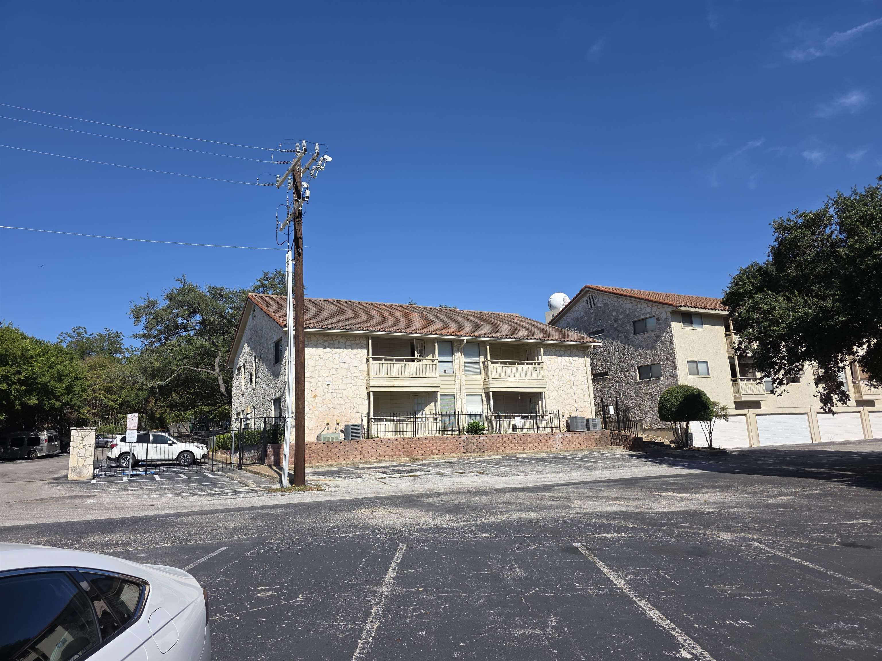 7738 Chambers Rd. 304c Property Photo 1