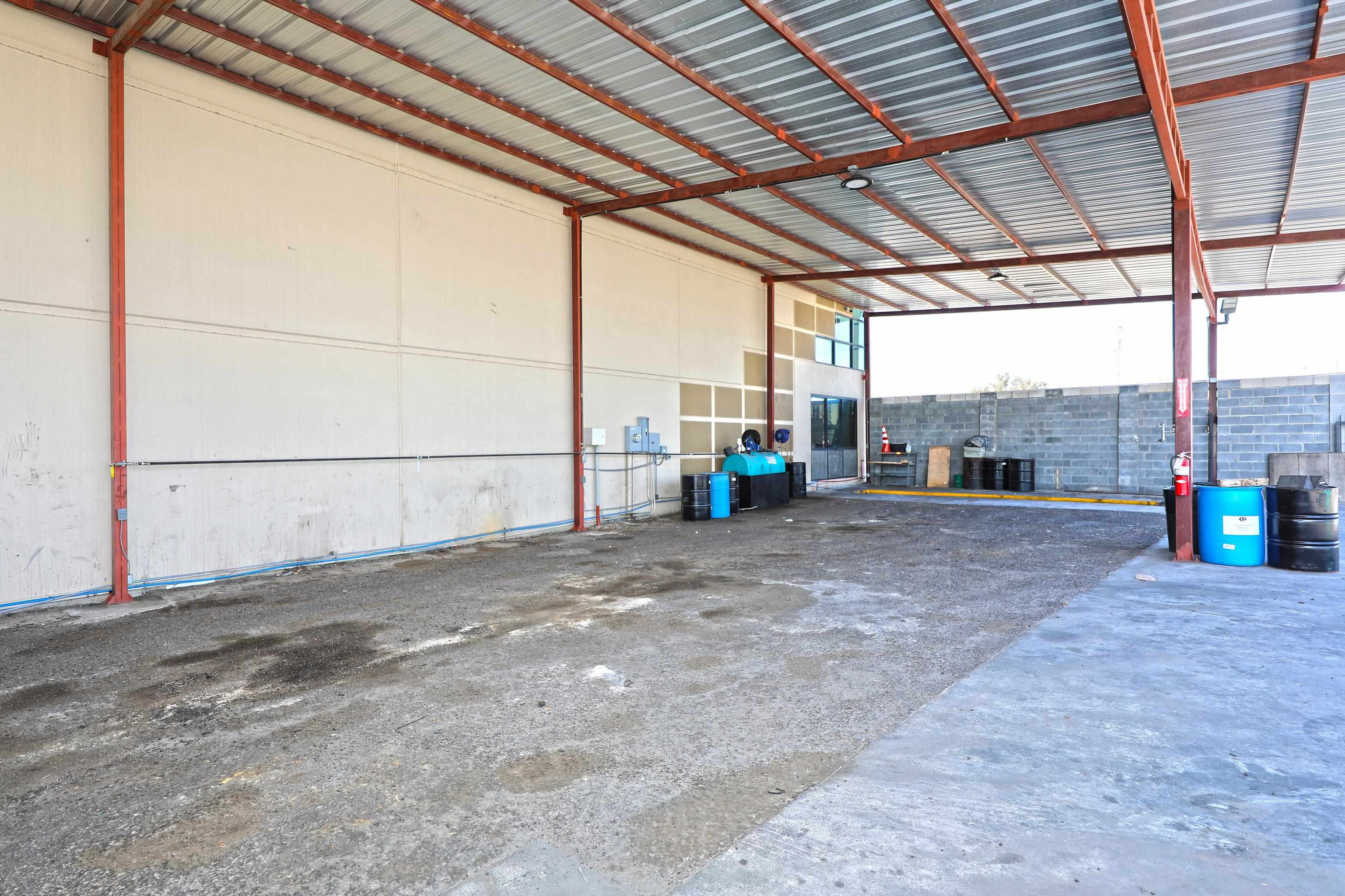 301 Grand Central Blvd Property Photo 12