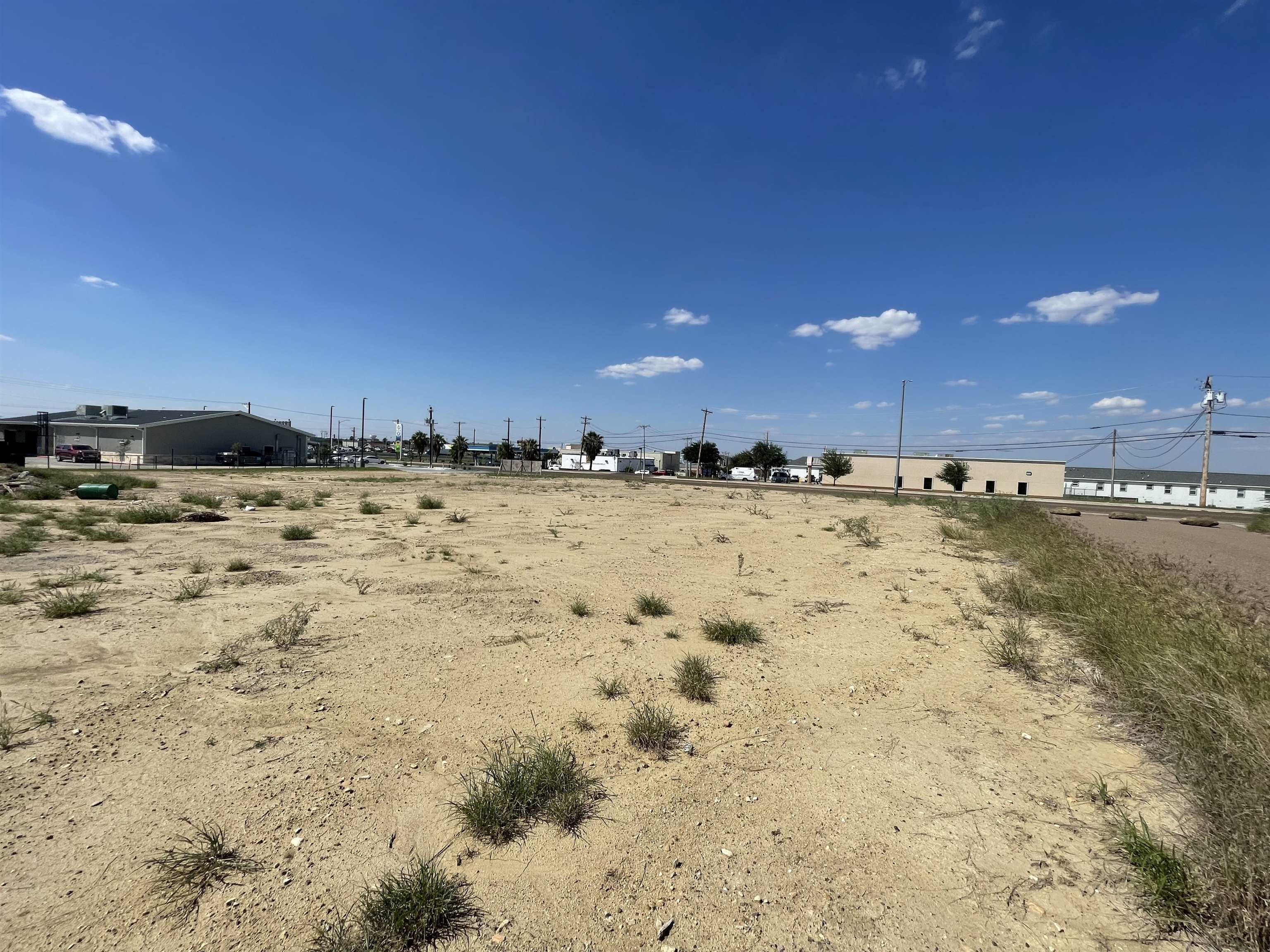 920 Galeria Dr. Property Photo 2