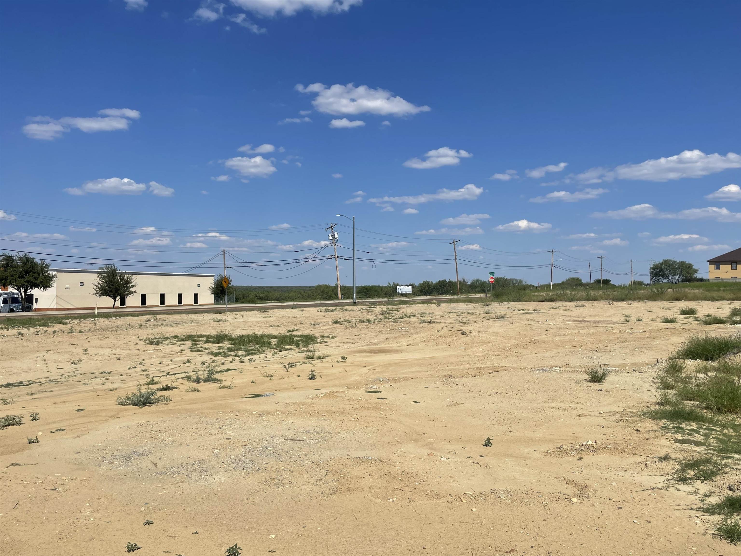 920 Galeria Dr. Property Photo 4