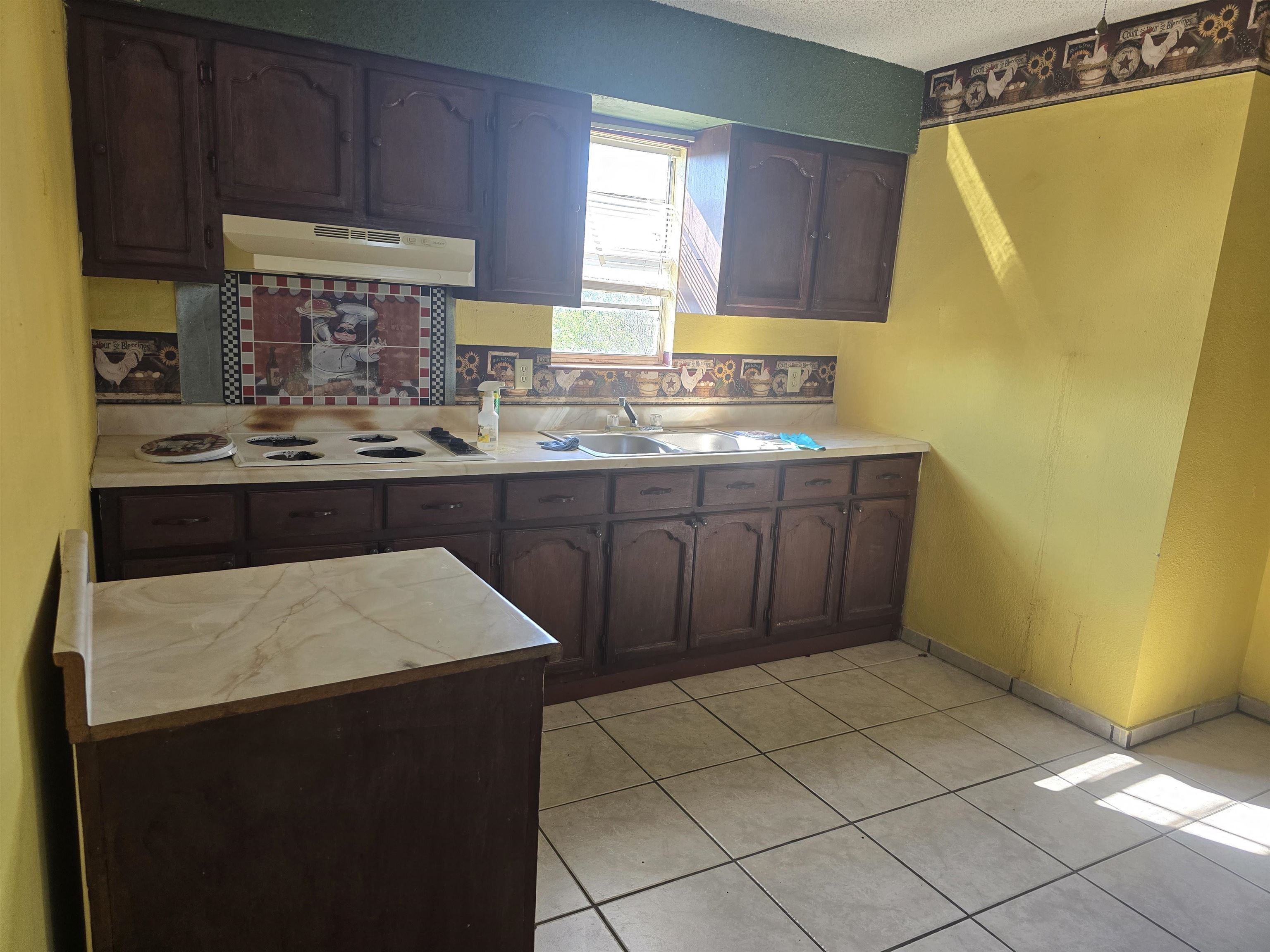 2604 Boulanger St Property Photo 14