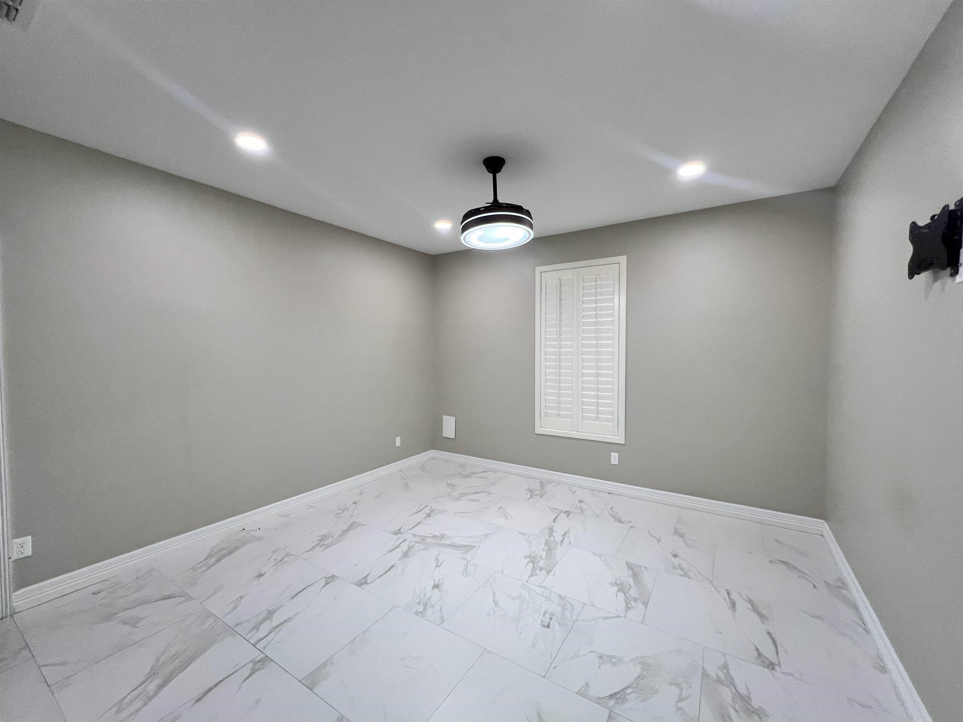 1103 Falcon Ave. Property Photo 22