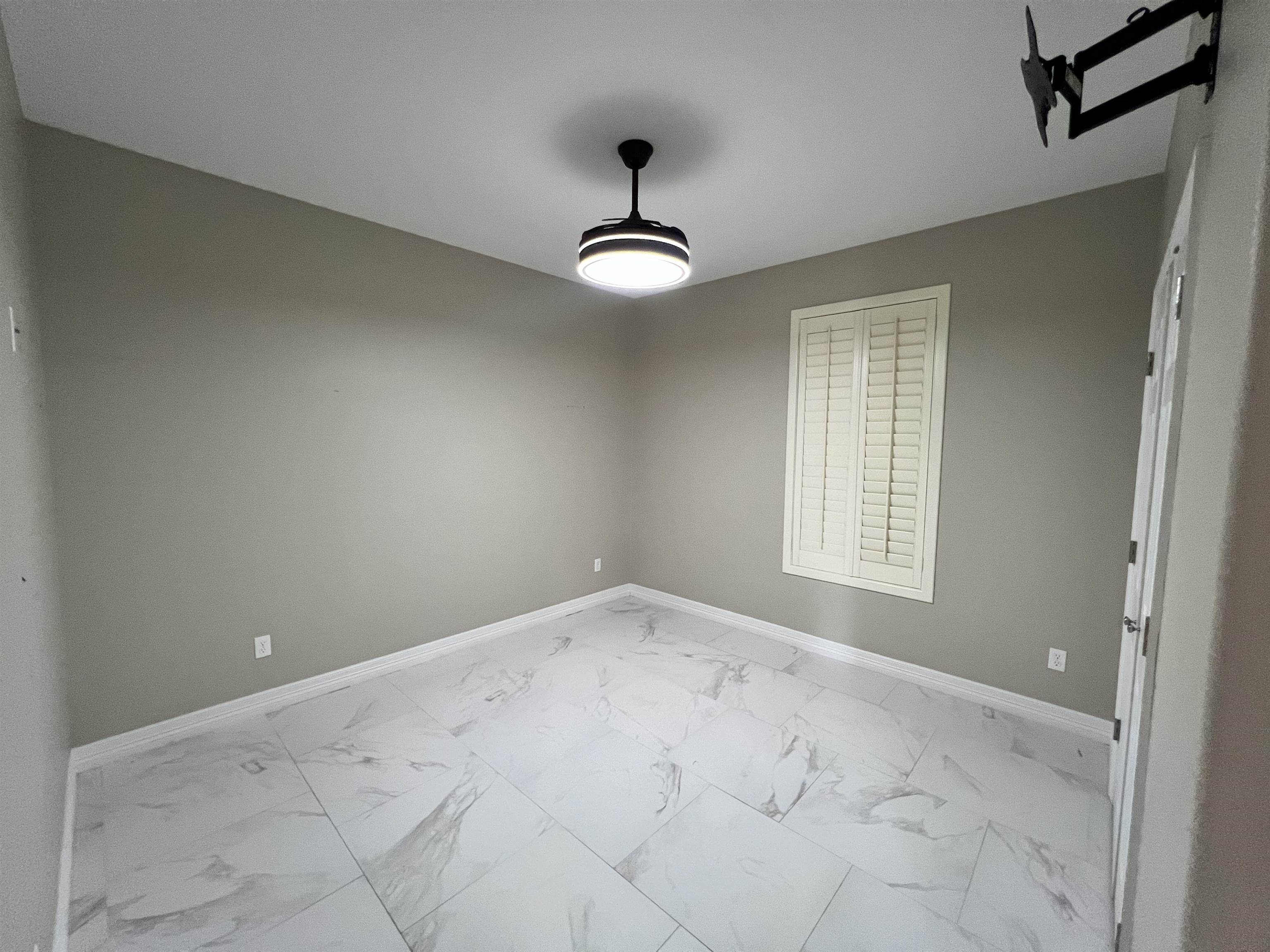 1103 Falcon Ave. Property Photo 27