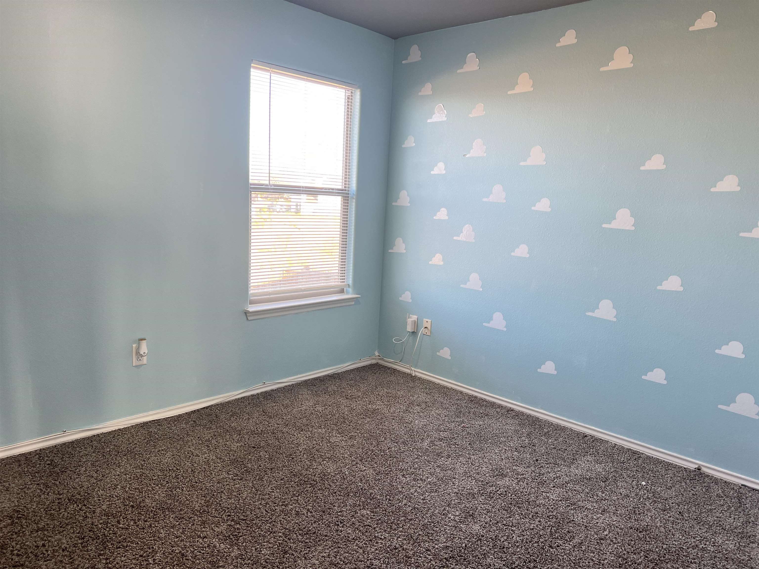 3402 La Terraza Way Property Photo 10