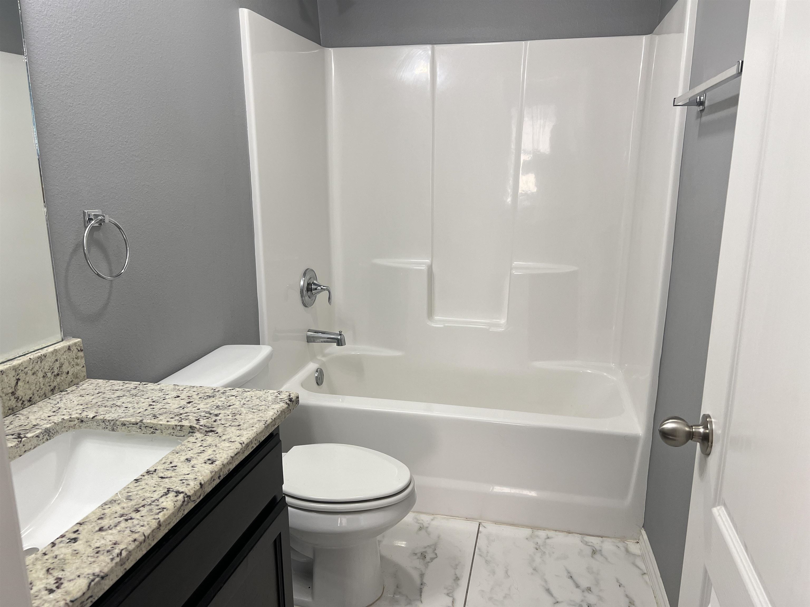 3402 La Terraza Way Property Photo 14