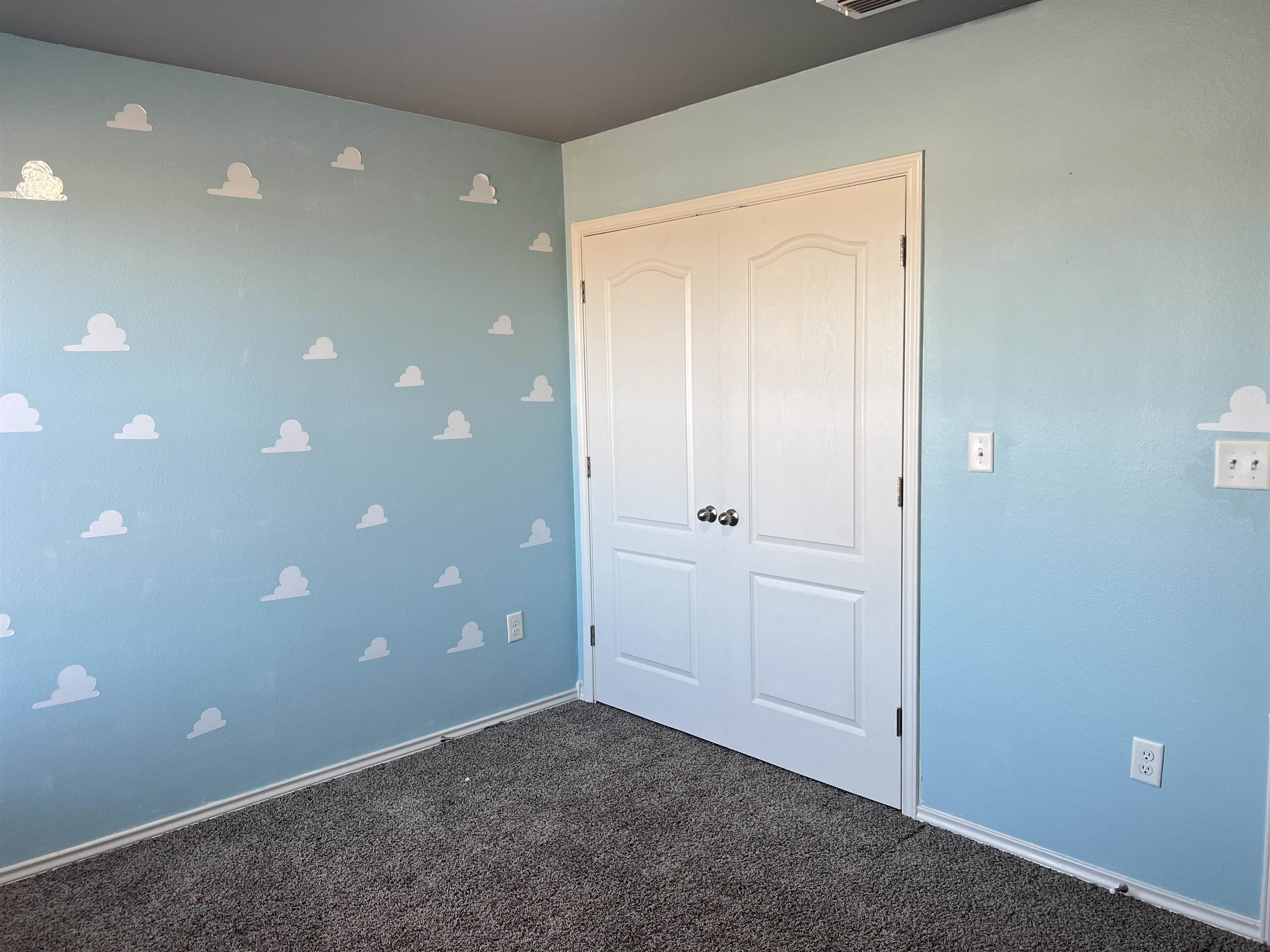 3402 La Terraza Way Property Photo 11