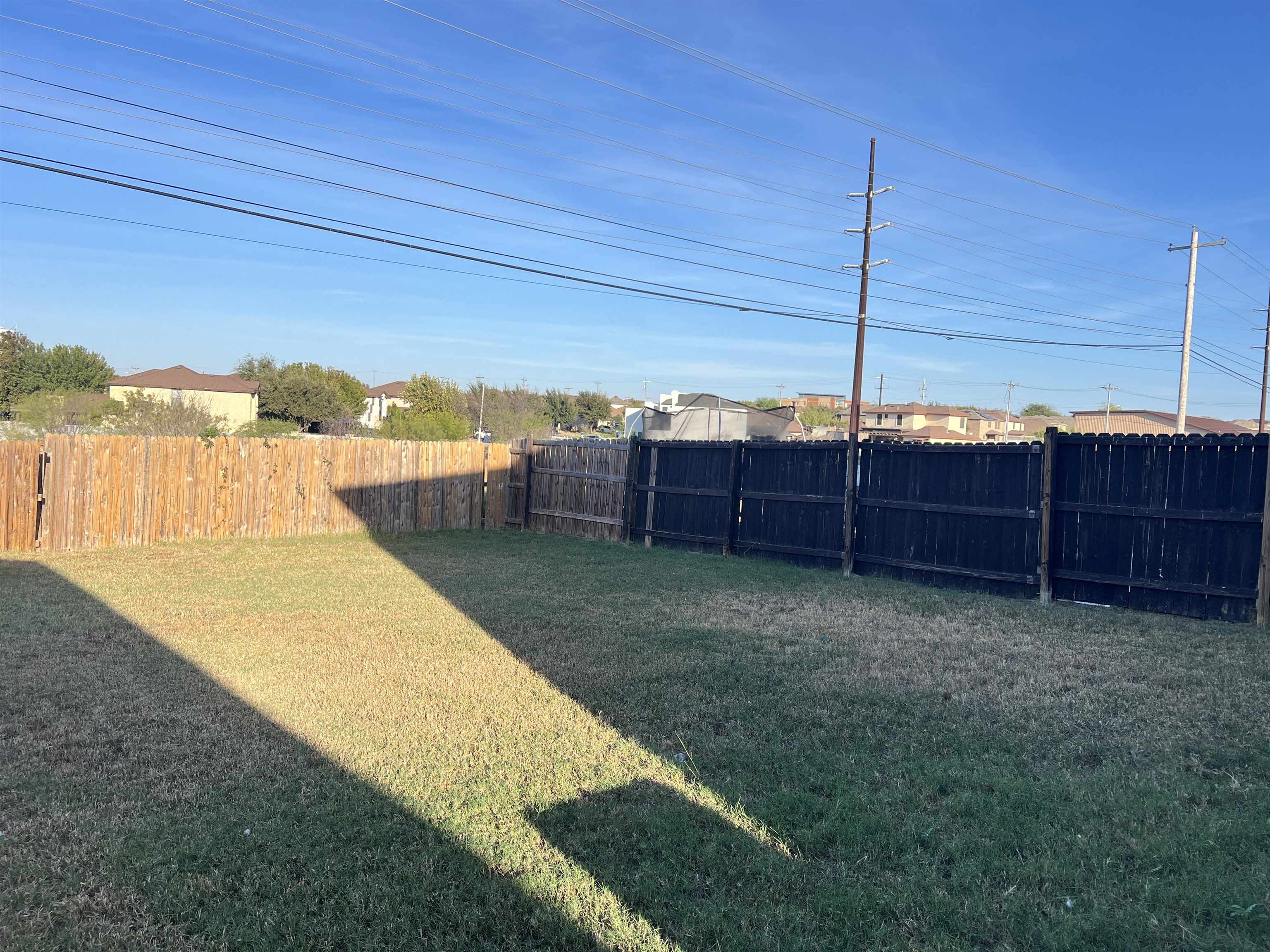 3402 La Terraza Way Property Photo 22