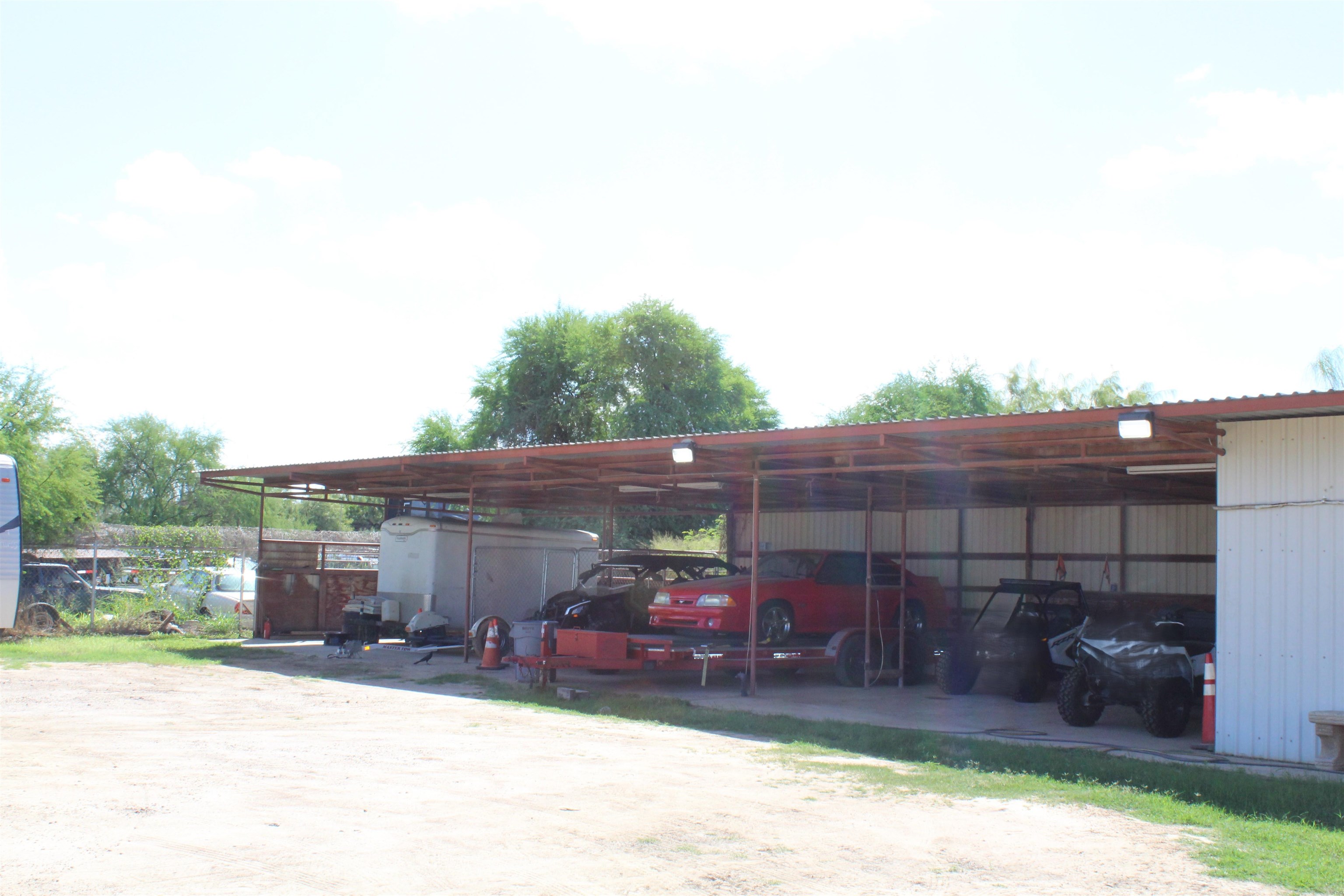 5508 E Saunders St Property Photo 11