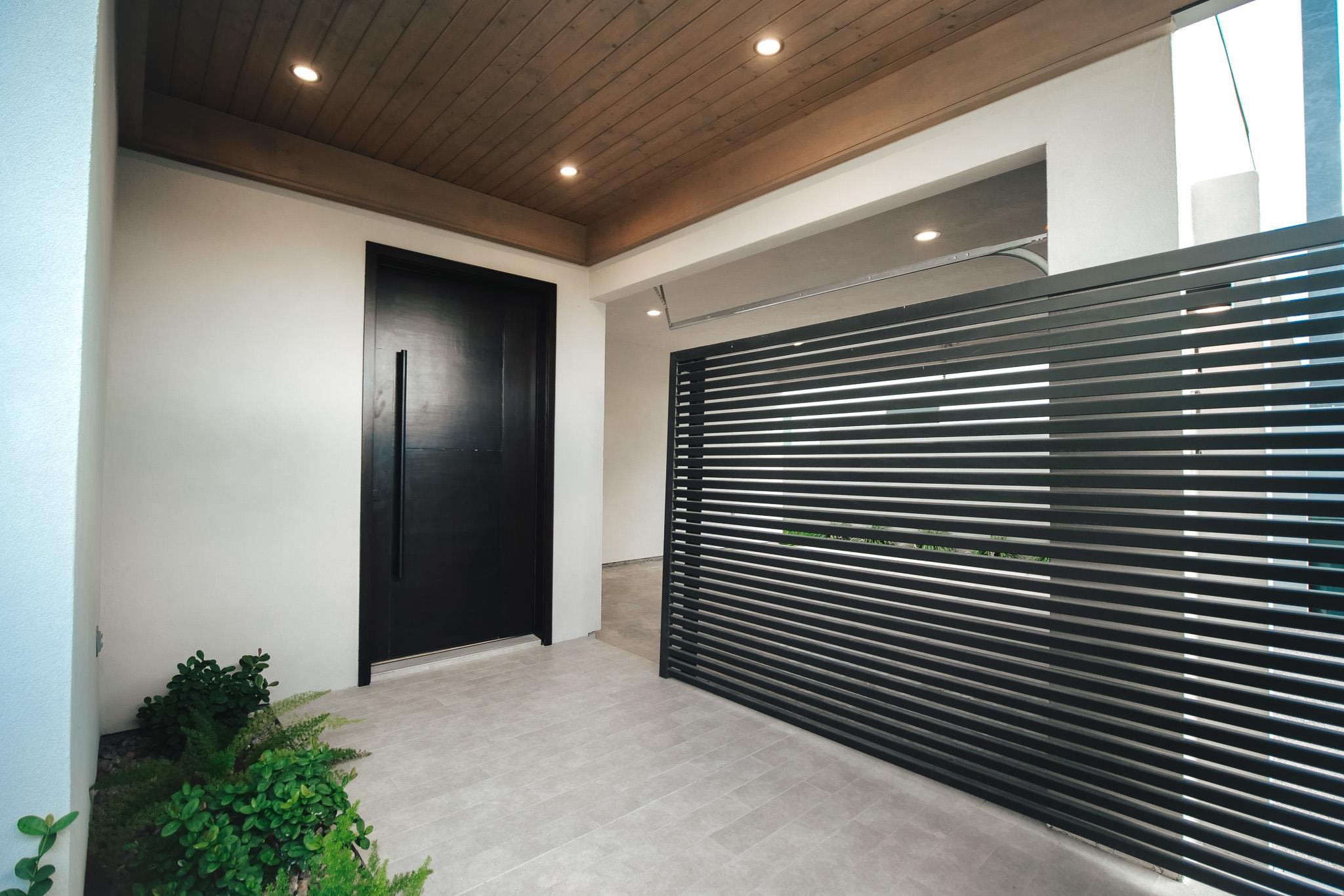 528 Journey Loop Property Photo 3