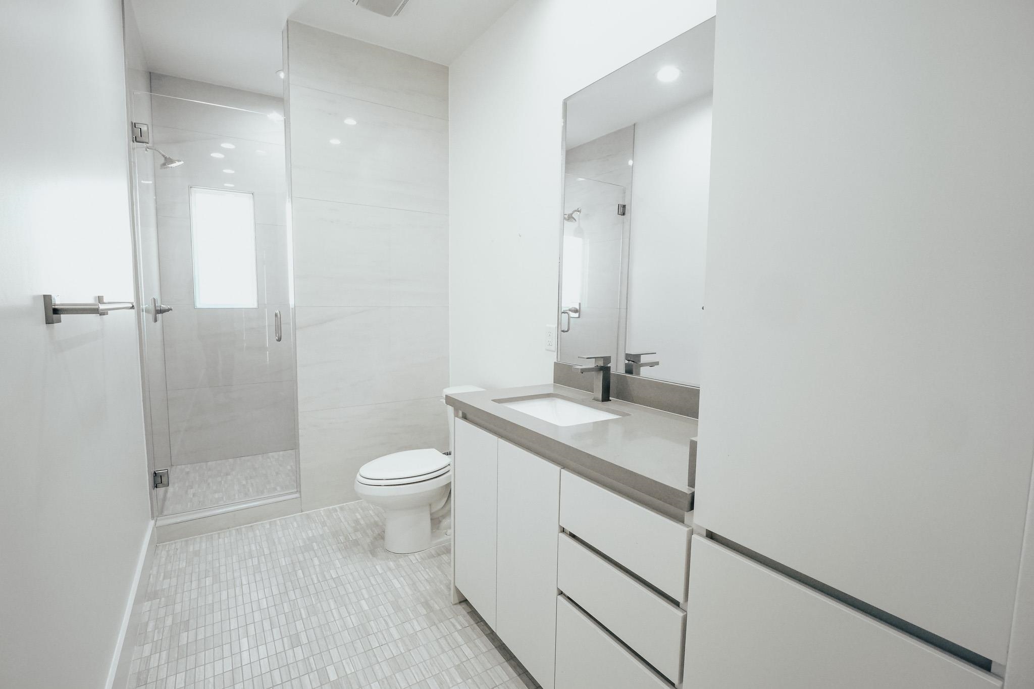 528 Journey Loop Property Photo 33