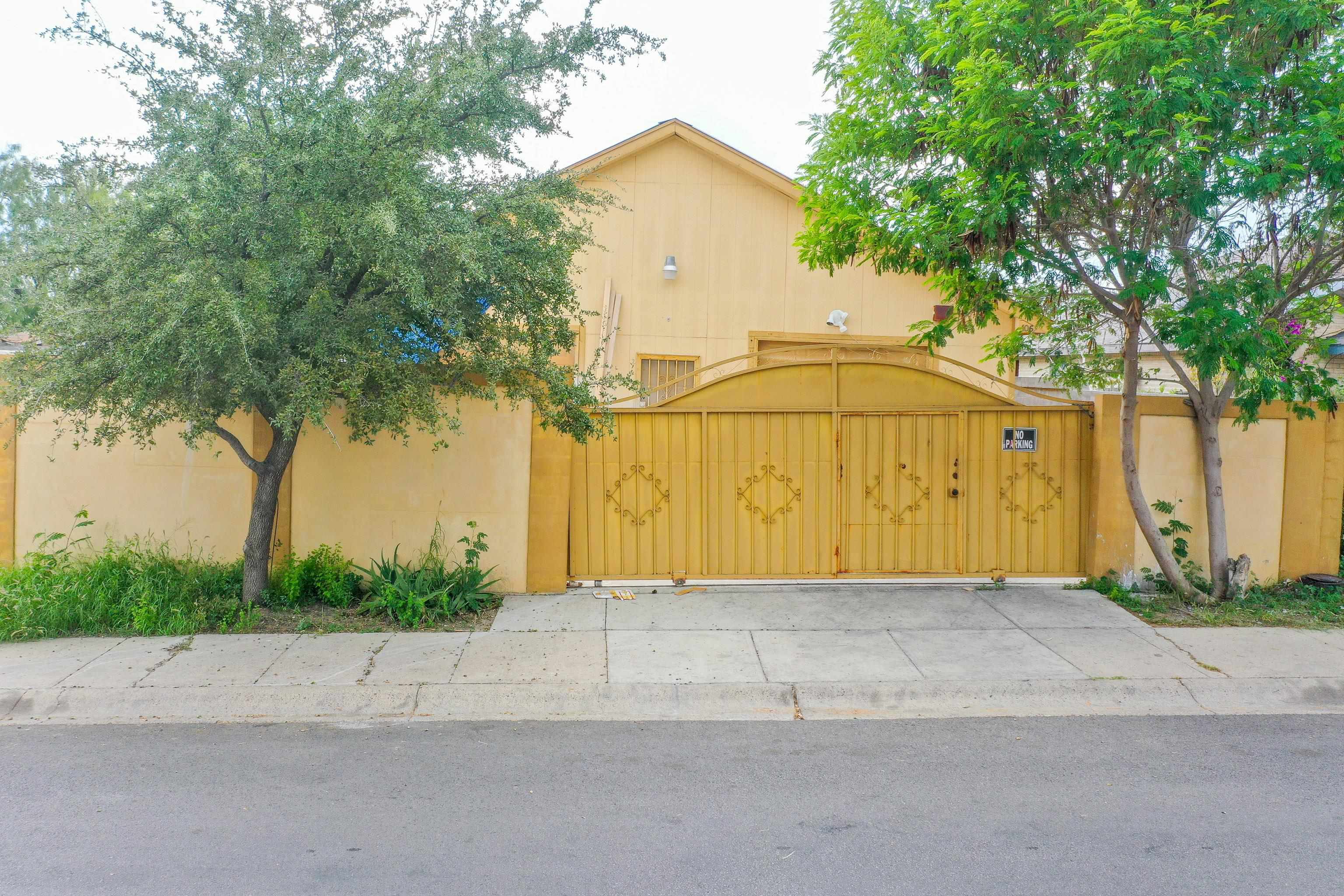 106 Salamanca Ave Property Photo 1