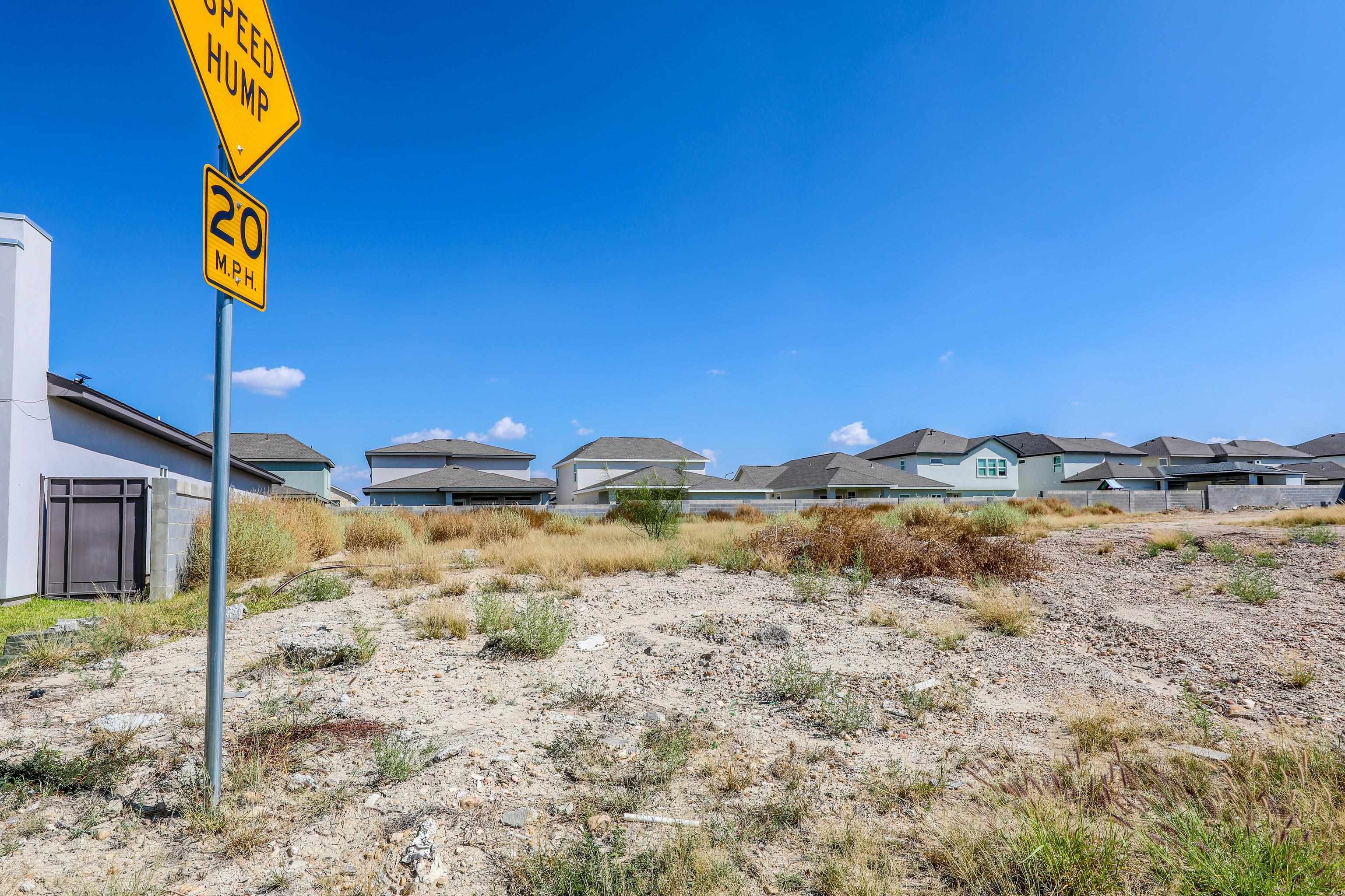 516 Journey Loop Property Photo 11