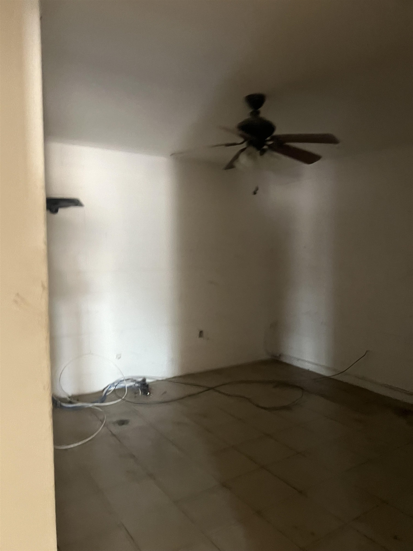 2212 Mcdonell Ave Property Photo 9