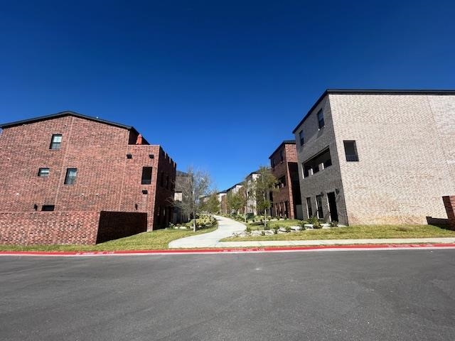 128 Veracruz Dr Property Photo 3