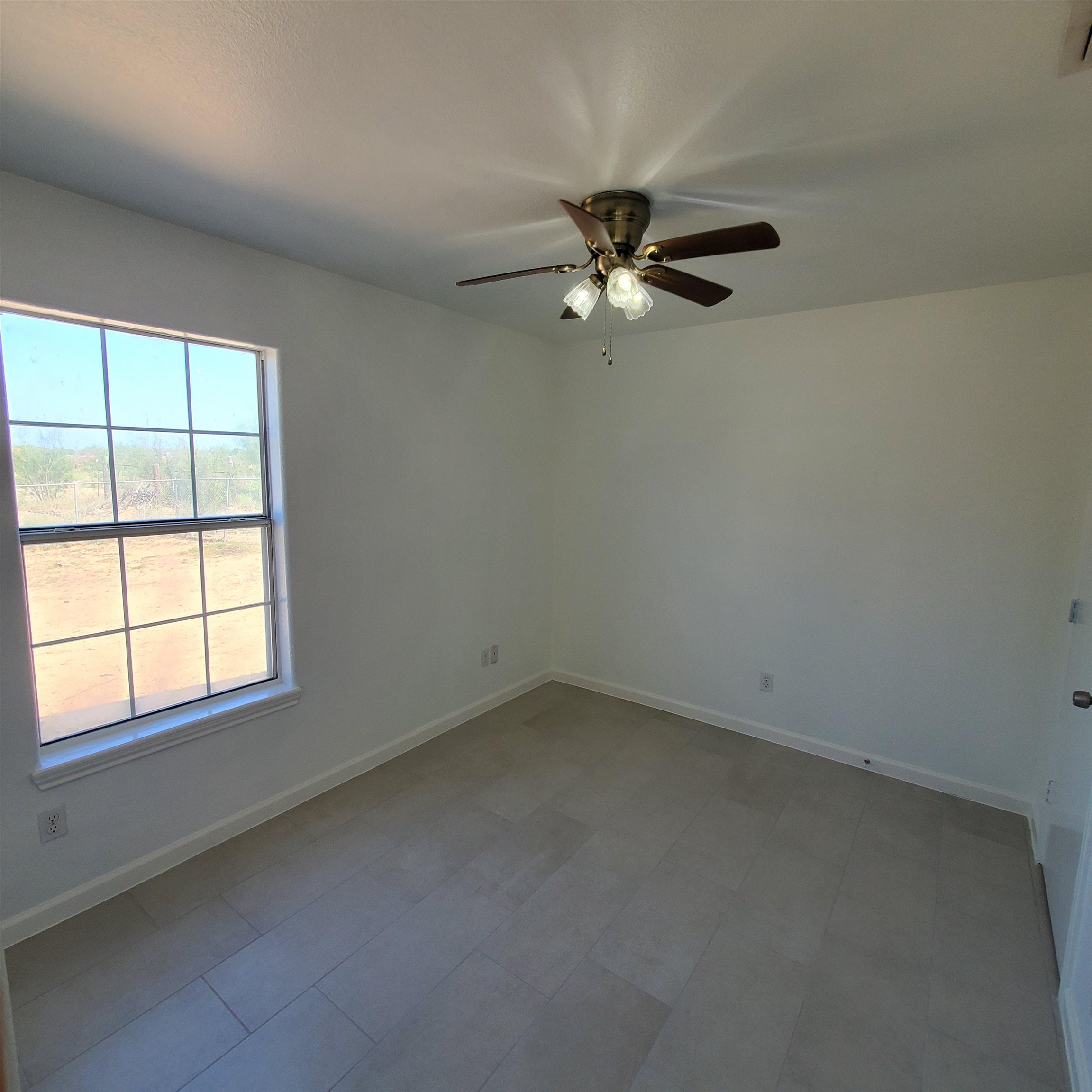 1206 Paseo De Danubio Property Photo 17