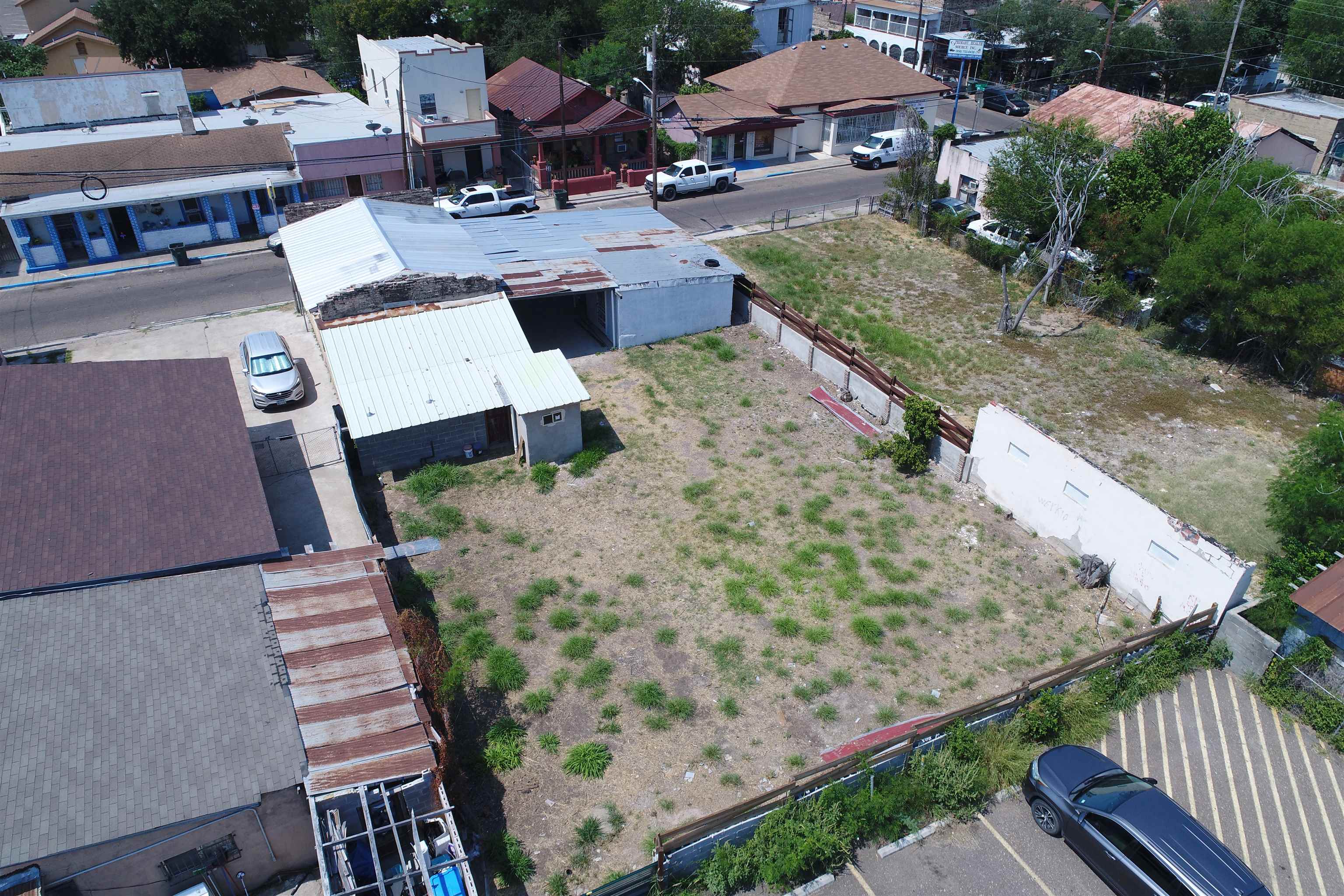 1508 Lincoln St Property Photo 6