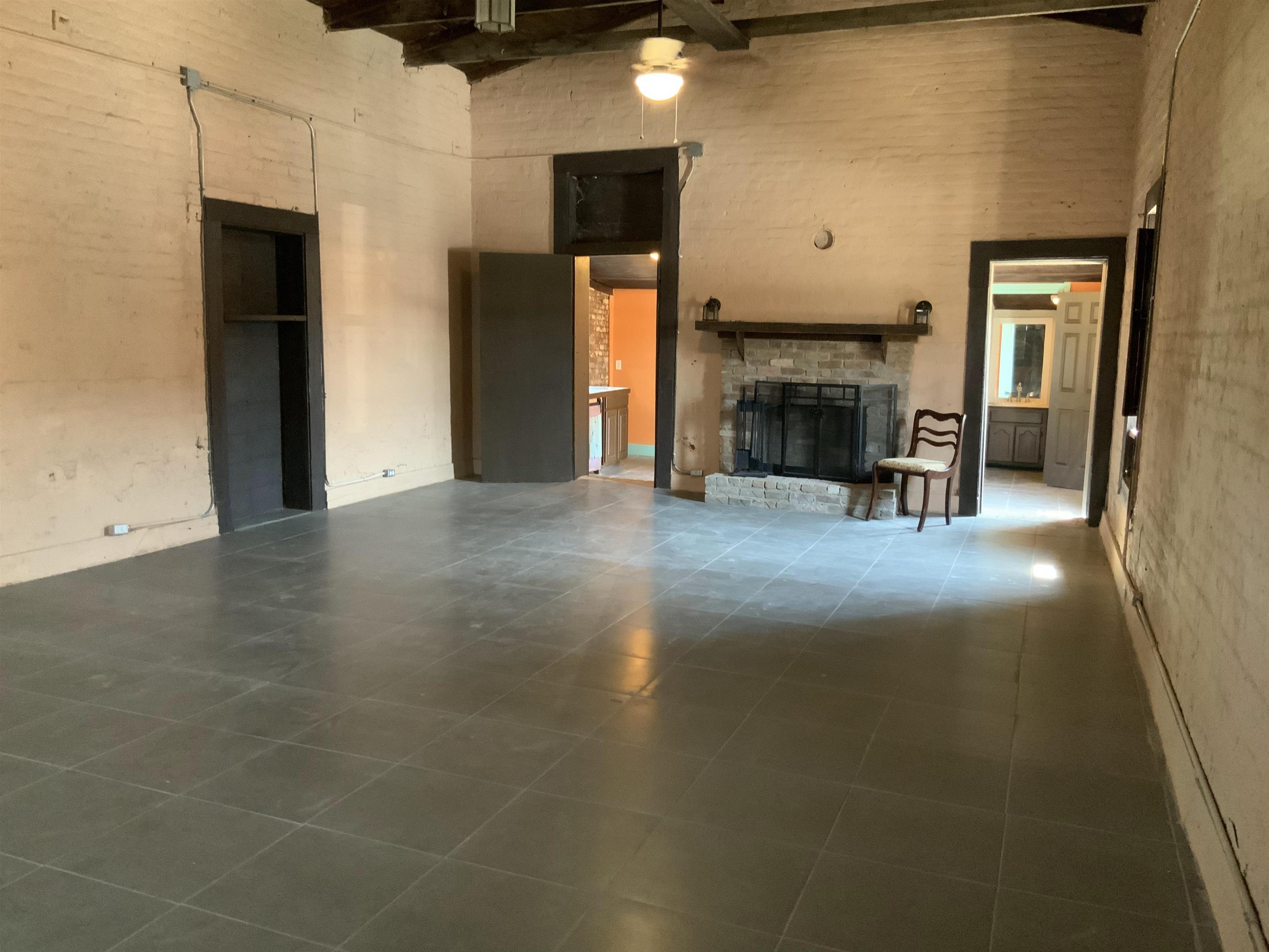 1508 Lincoln St Property Photo 17